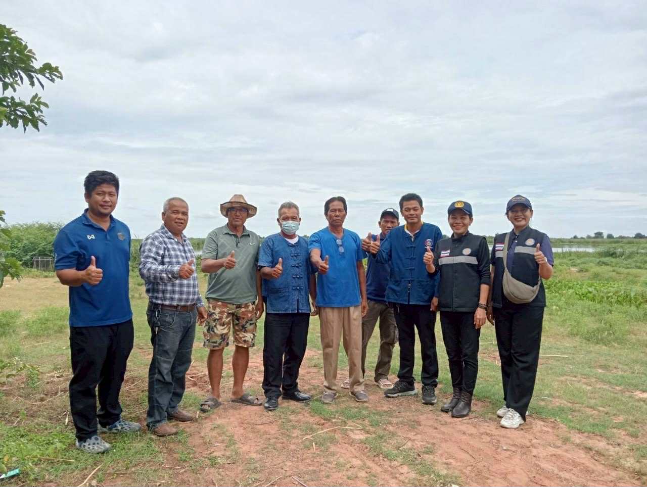 ร่วมกิจกรรมปล่อยพันธุ์กุ้งกรามกราม ภายใต้โครงการปล่อยพันธุ์สัตว์น้ำเพื่อรักษาระบบนิเวศในอ่างเก็บน้ำขนาดกลางของกรมชลประทาน ประจำปีงบประมาณ 2568 จำนวน 200,000 ตัว ณ ลงในแก่งละหว้า
