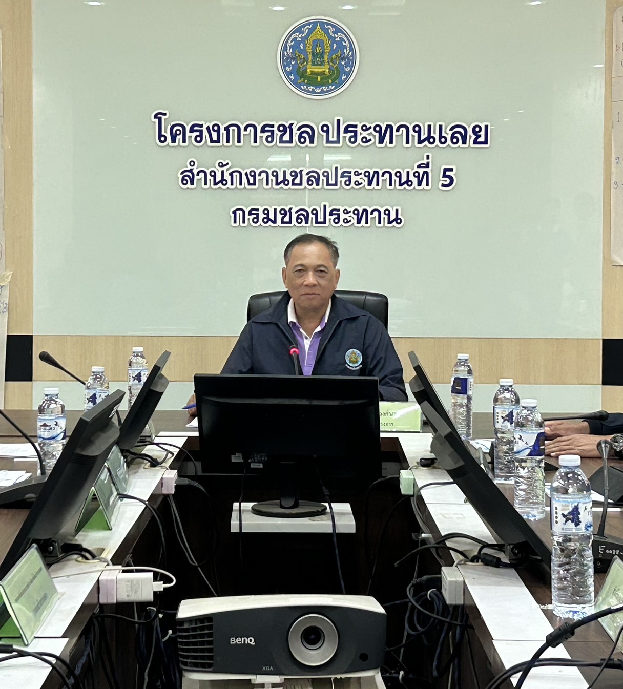 การร่วมประชุมติดตามความก้าวหน้าผลการดำเนินงานตามแผนอนุรักษ์และพัฒนาสิ่งแวดล้อม โครงการประตูระบายน้ำศรีสองรักอันเนื่องมาจากพระราชดำริ..คลิก