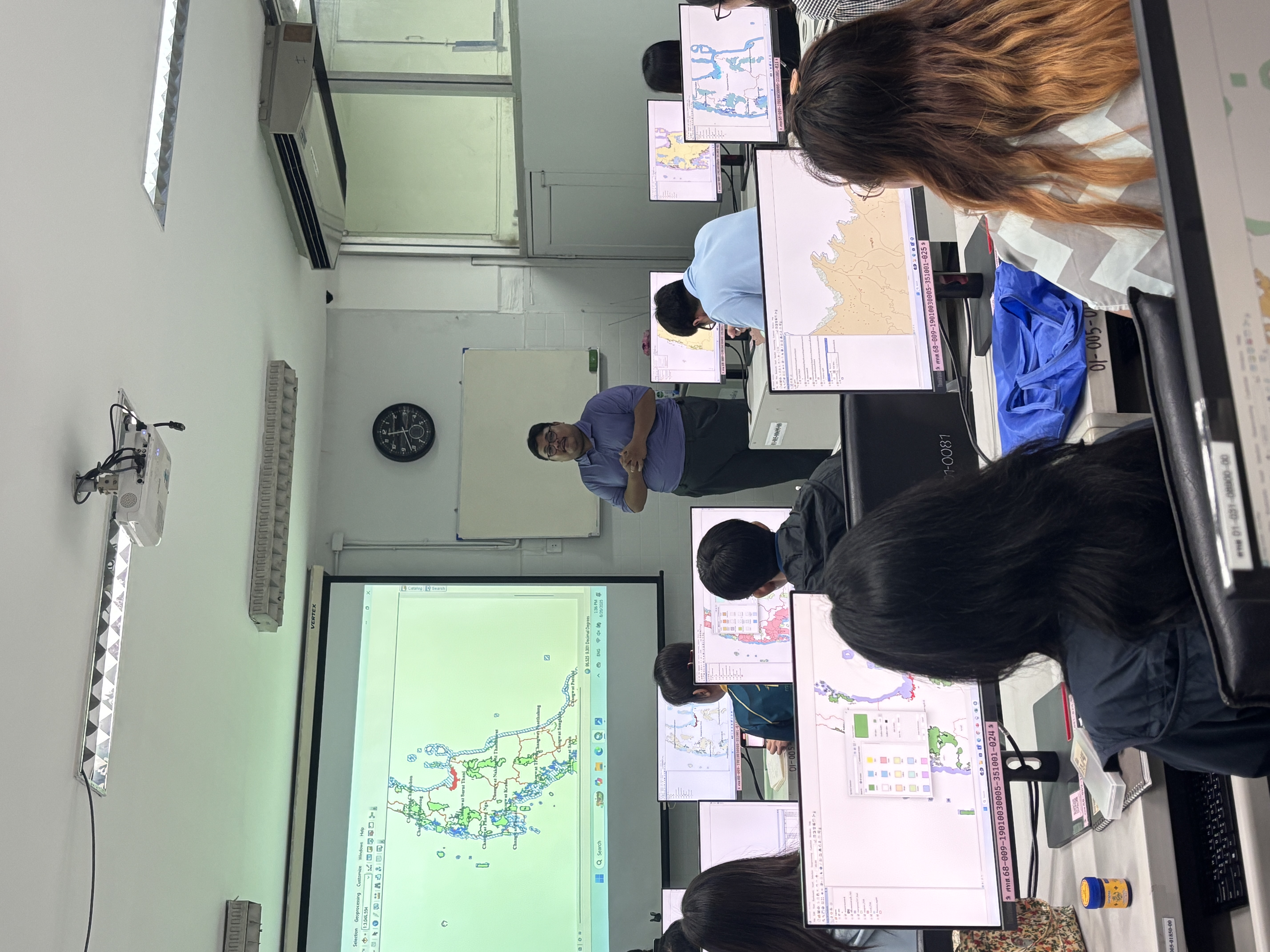 การอบรมการใช้โปรแกรม ArcMap เพื่อจัดทำแผนที่ตามหลักภูมิศาสตร์สำหรับงานด้านประมง