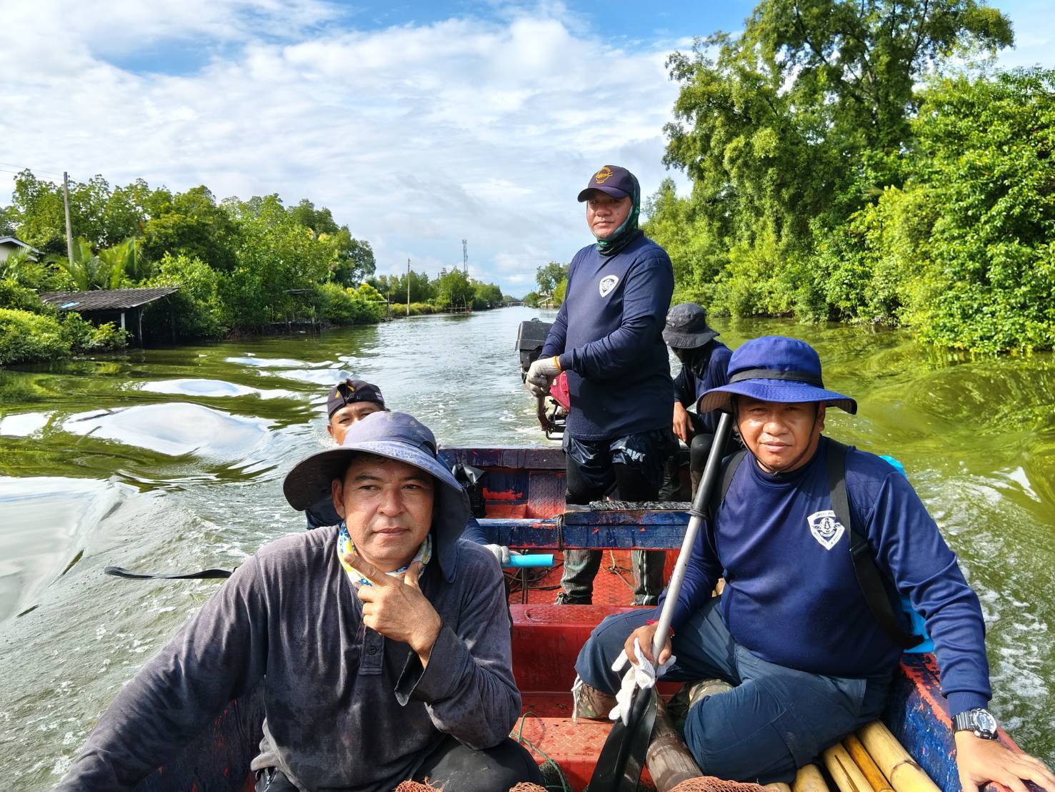 ร่วมกิจกรรมบรูณาการช่วยเหลือสังคม กำจัดปลาหมอคางดำ(ในรูปแบบ CSR)
