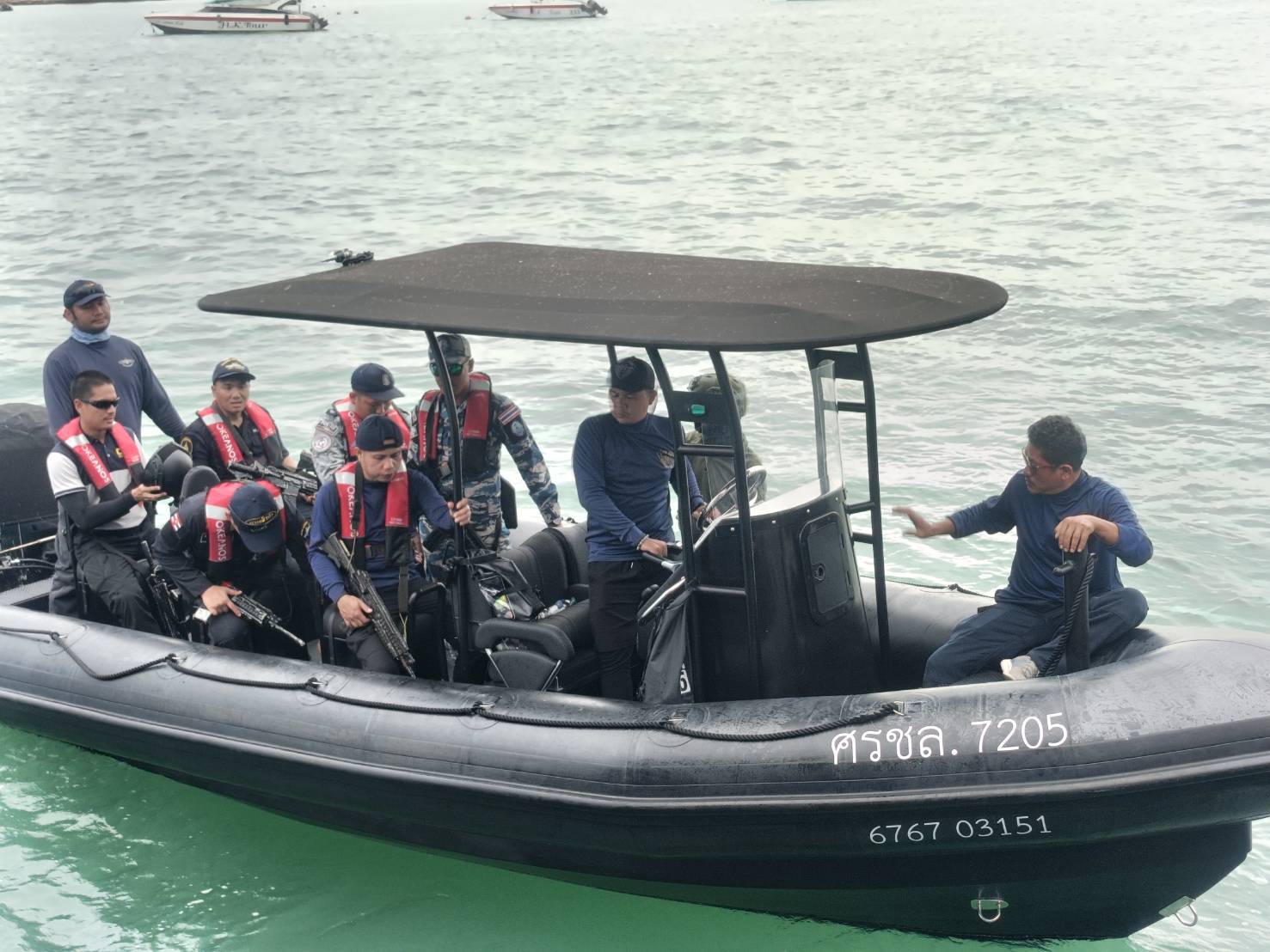 เข้ารับการฝึกอบรมการตรวจค้นจับกุมเรือต้องสงสัย กรณีเรือหรือผู้ต้องสงสัยขัดขืนไม่ปฏิบัติตามคำสั่งเจ้าพนักงาน..คลิก