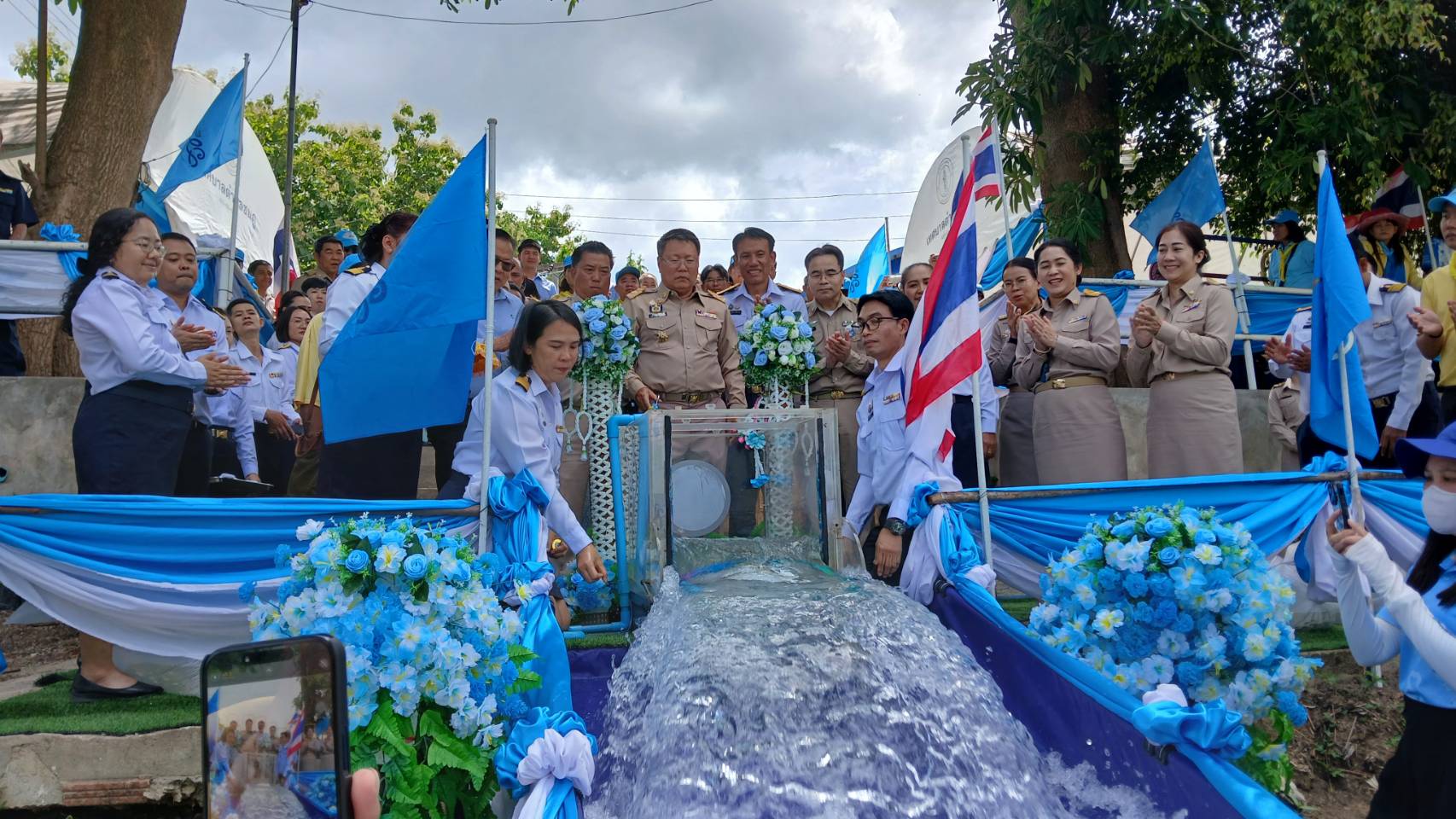 ปฏิบัติงานควบคุมการทำประมงตามม