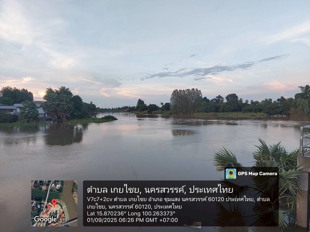 ประมงอำเภอชุมแสง ออกตรวจติดตามสถานการณ์น้ำ แม่น้ำน่าน และแม่น้ำยม ในเขตพื้นที่อำเภอชุมแสง เนื่องจากปริมาณเพิ่มสูงขึ้น