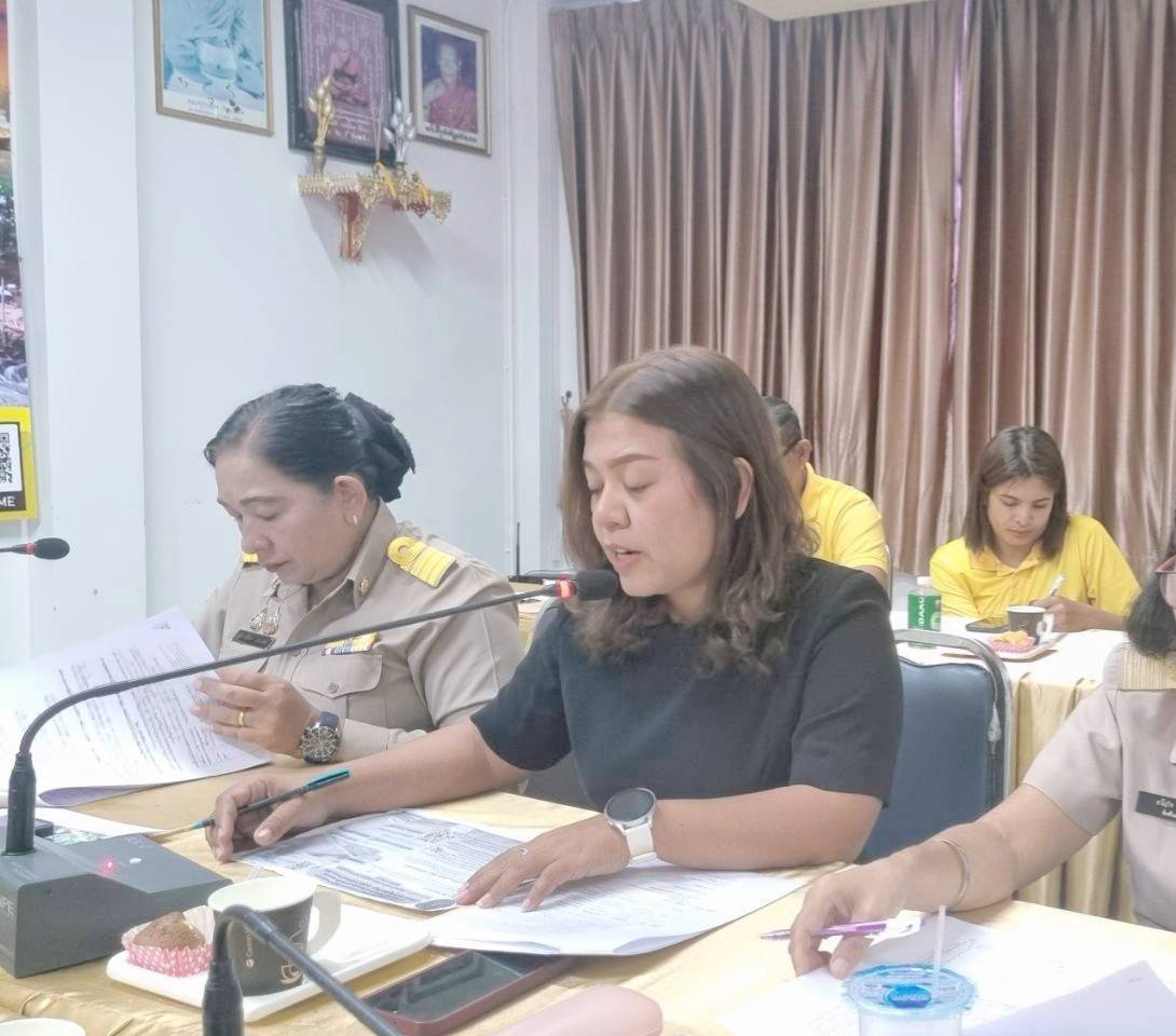 ประมงอำเภอบางแก้ว เข้าร่วมประชุม หัวหน้าส่วนราชการ ประจำเดือนกันยายน 2568  เพื่อชี้เเจงข้อราชการ..คลิก