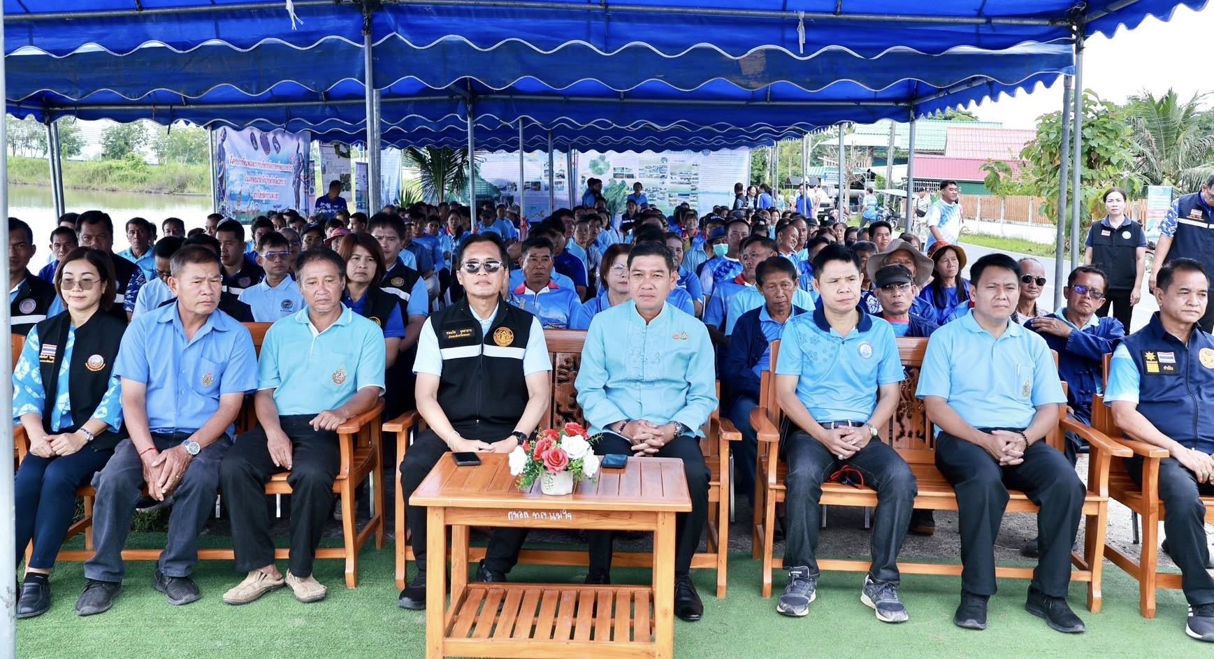 ประมงร่วมอาสาพาปลากลับบ้านจากโขงสู่กว๊านพะเยา