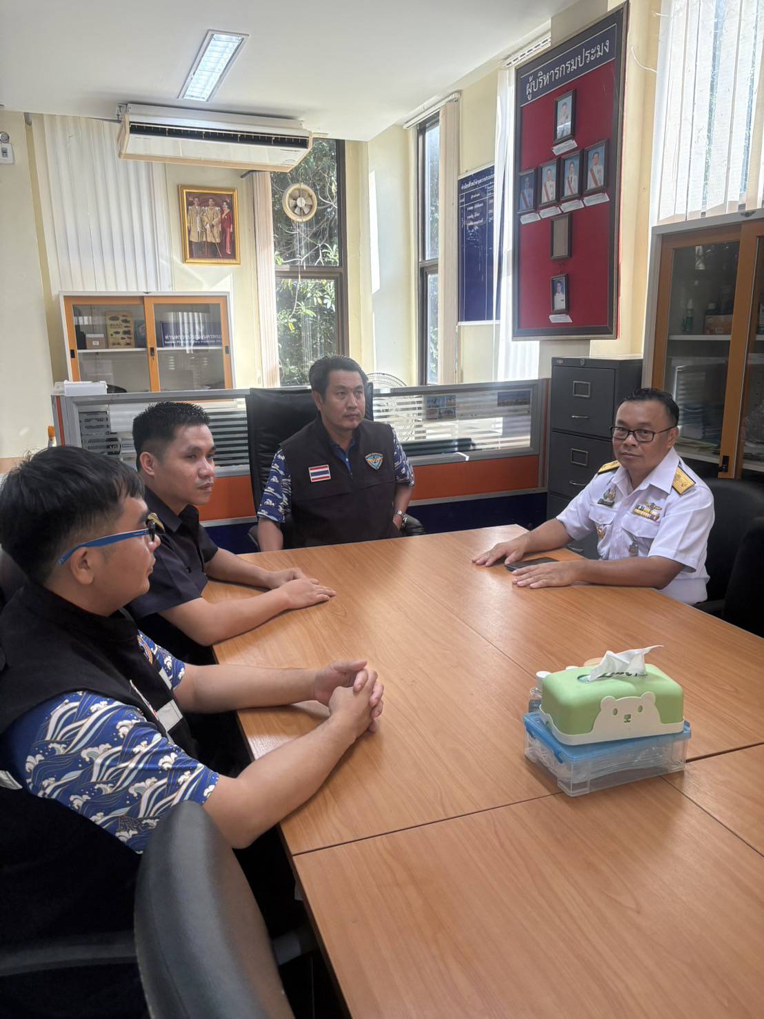 ข่าวกิจกรรม วันที่ 11 กันยายน 2568 ผู้อำนวยการศูนย์บริหารจัดการด่านตรวจประมง เขต 2 (หนองคาย) ตรวจเยี่ยมการปฏิบัติงานของเจ้าหน้าที่ด่านตรวจประมงนครพนม และ สำนักงานตรวจประมงบึงกาฬ