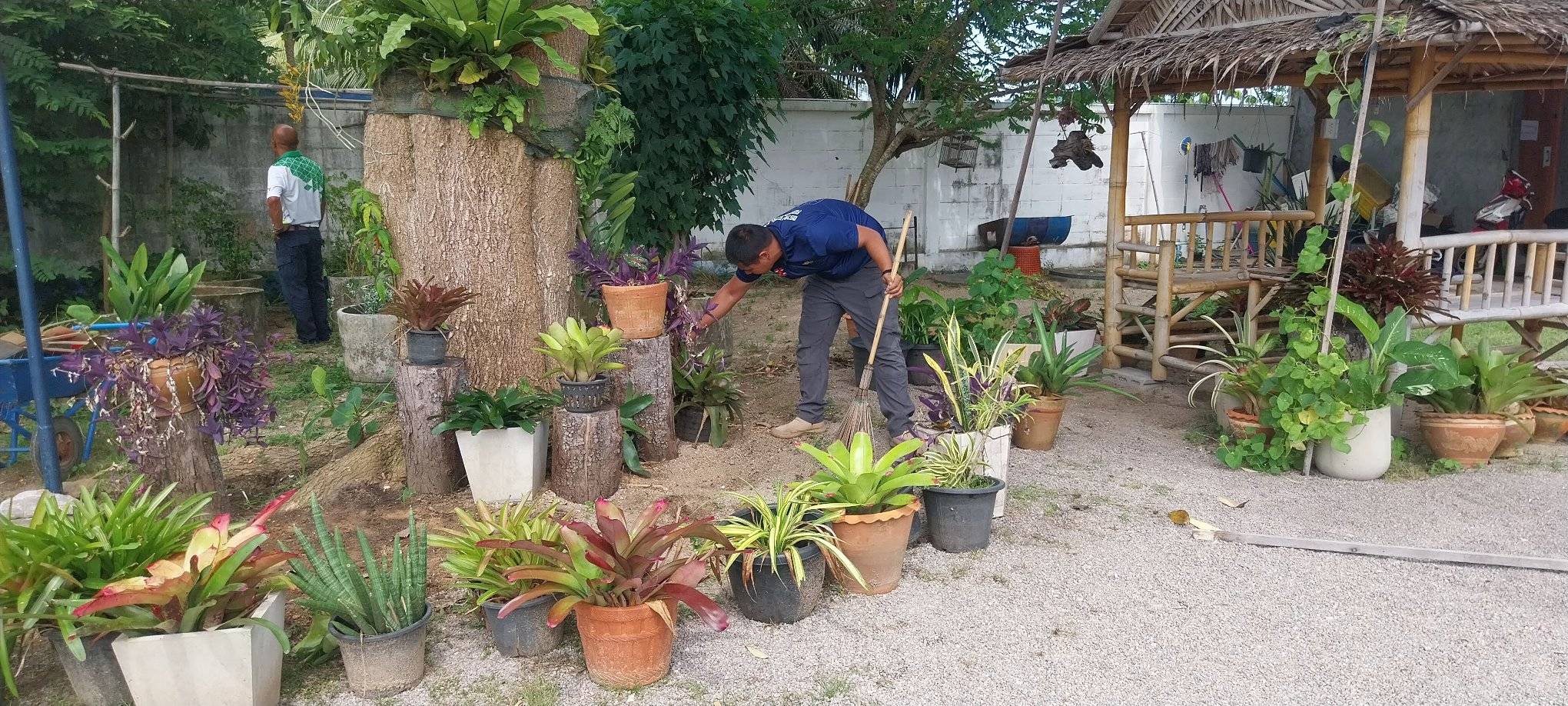 พัฒนาหน่วยฯ ปรับปรุงภูมิทัศน์และตรวจเช็คอุปกรณ์ เดินเรือ เรือตรวจฯ 611