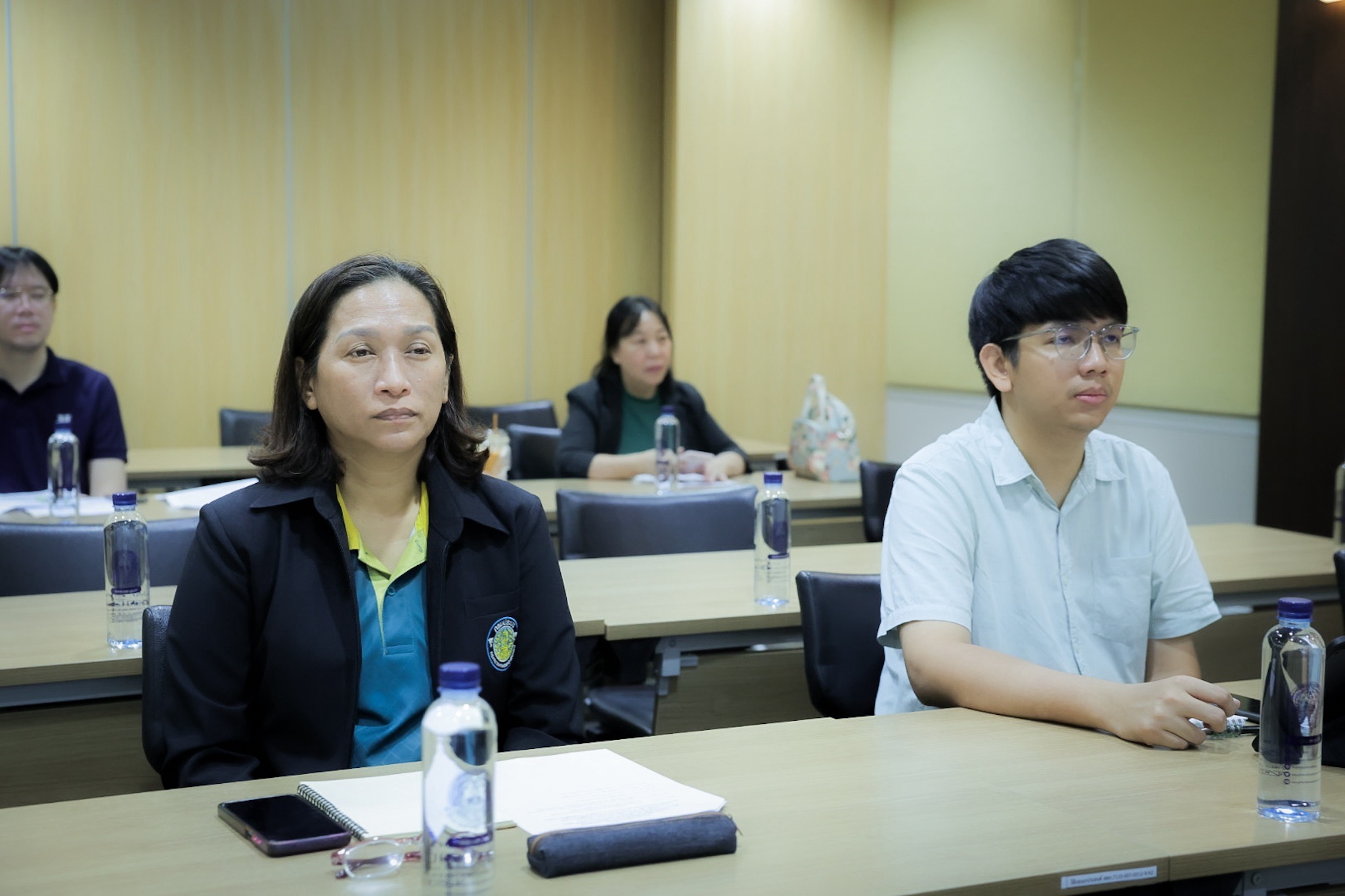 ประชุมชี้แจงการจัดทำปฏิทินผลผลิตสินค้าเกษตรรายเดือนระดับจังหวัดเพื่อการบริหารจัดการความมั่นคงอาหารและโภชนาการ ประจำปี 2568