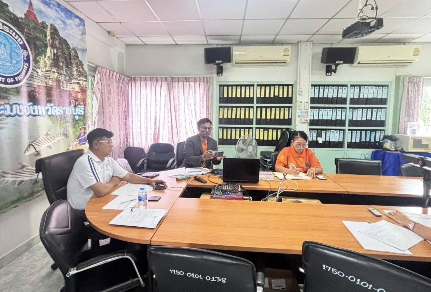 จัดประชุมติดตามผลการปฏิบัติงานโครงการภายใต้แผนยุทธศาสตร์พัฒนากลุ่มจังหวัดภาคกลางตอนล่าง 1 ของหน่วยงานสังกัดสำนักงานประมงจังหวัด ประจำปีงบประมาณ พ.ศ. 2568
