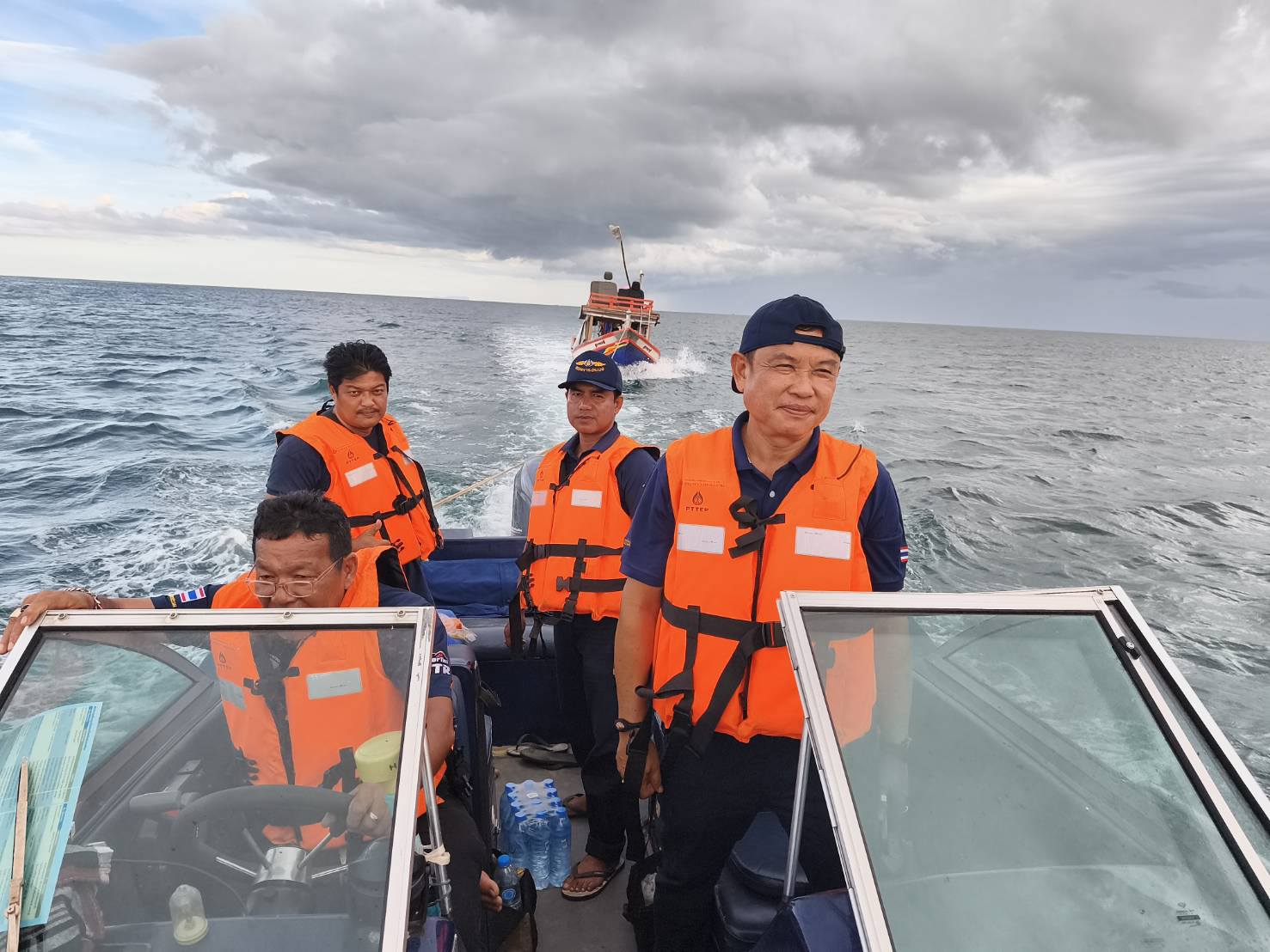 ได้รับแจ้งเหตุเรือเสีย..คลิก