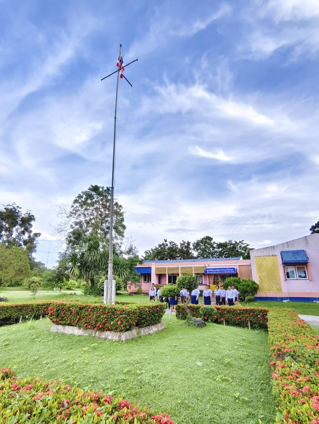 วันพระราชทานธงชาติไทย (Thai National Flag Day) ประจำปี 2568