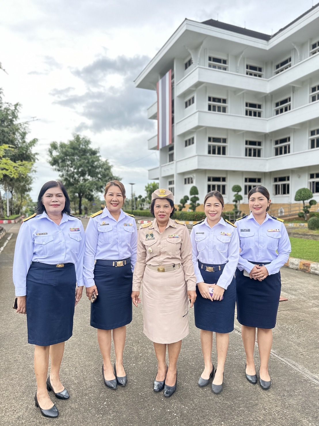 กิจกรรมเคารพธงชาติไทยและร้องเพลงชาติไทย