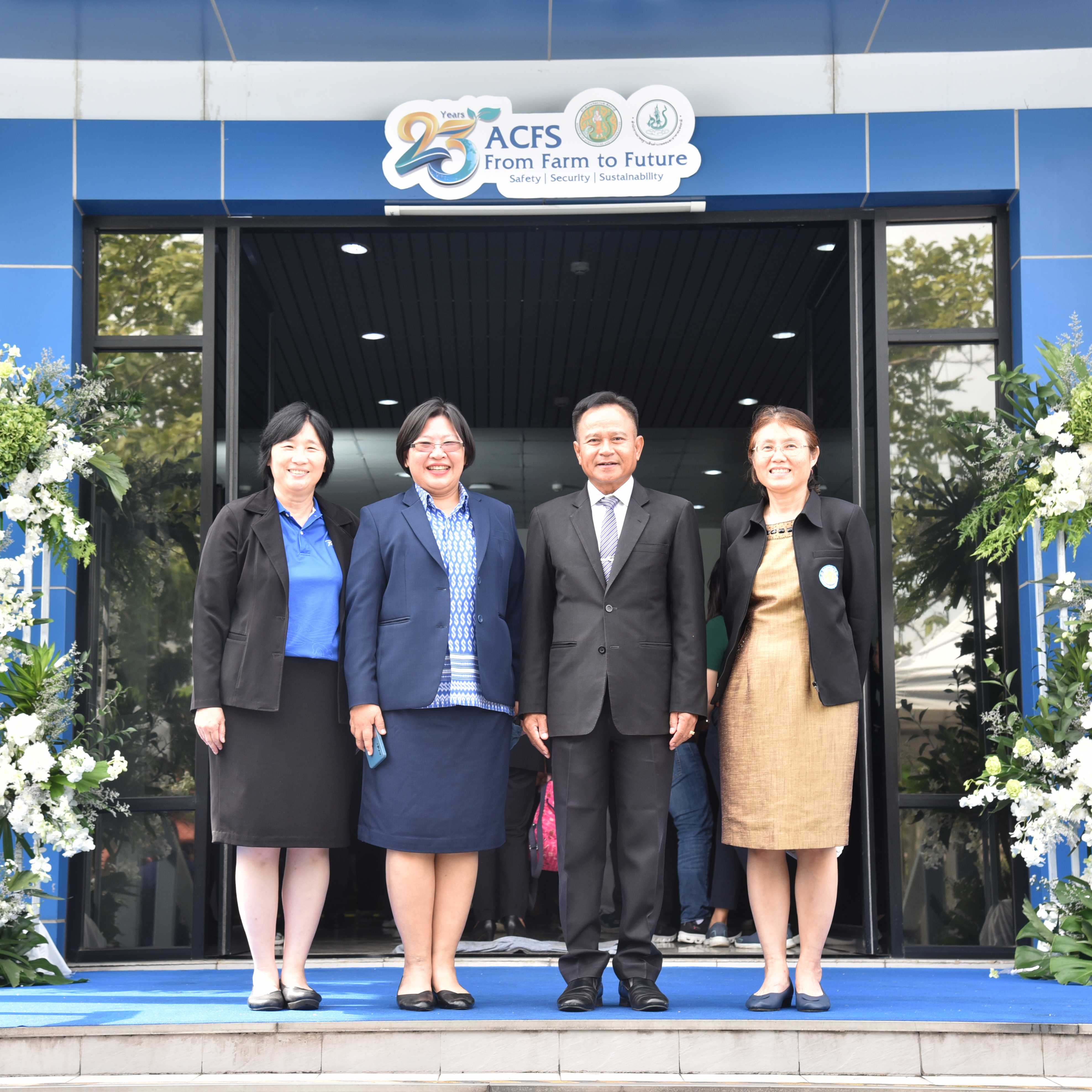 วันพฤหัสบดีที่ 9 ตุลาคม 2568  กมป.เข้าร่วมการแสดงความยินดีเนื่องในโอกาสวันคล้ายวันสถาปนาสำนักงานมาตรฐานสินค้าเกษตรและอาหารแห่งชาติ (มกอช.) ครบรอบ 23 ปี..คลิก