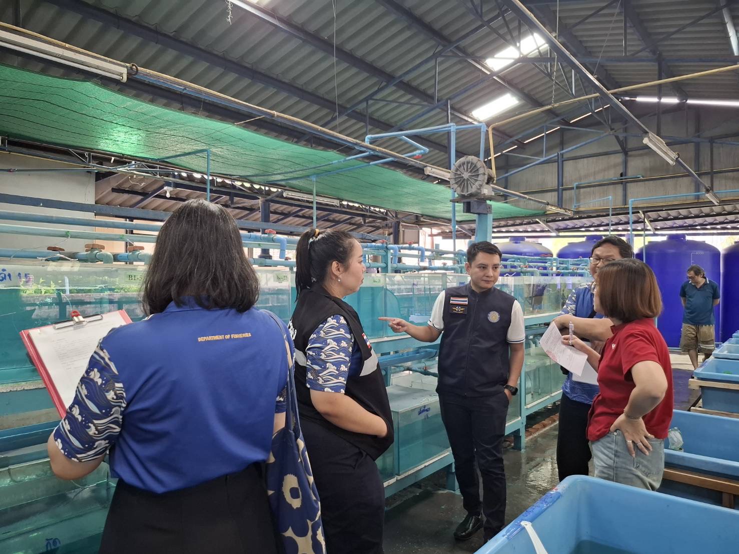 สำนักงานประมงพื้นที่กรุงเทพมหานคร ลงพื้นที่ตรวจประเมินสถานที่ทำการเพาะเลี้ยงสัตว์น้ำชนิดที่ใกล้สูญพันธุ์จากธรรมชาติเพื่อการส่งออก ตามความในมาตรา 65 แห่งพระราชกำหนดการประมง พ.ศ. 2558 และที่แก้ไขเพิ่มเติม