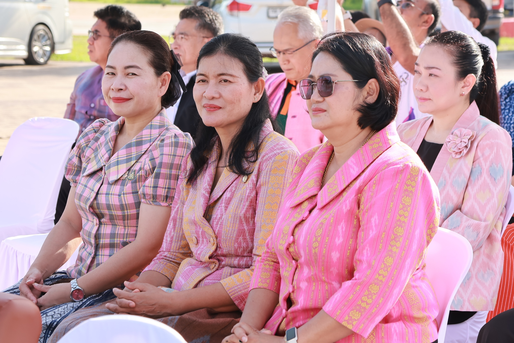 ร่วมพิธีเปิดทดสอบเส้นทางการท่องเที่ยว ภายใต้โครงการยกระดับการท่องเที่ยวสร้างสรรค์เชื่อมโยงการเกษตร วัฒนธรรมและเป็นมิตรต่อสิ่งแวดล้อม กิจกรรมย่อยพัฒนาและยกระดับเส้นทางท่องเที่ยว “วิถีแพรพรรณลุ่มภู” เชื่อมโยงพืชสวนโลก