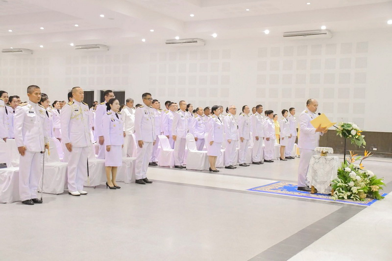 ร่วมพิธีพิธีวางพวงมาลา เนื่องใน “วันนวมินทรมหาราช” จังหวัดพัทลุง..คลิก