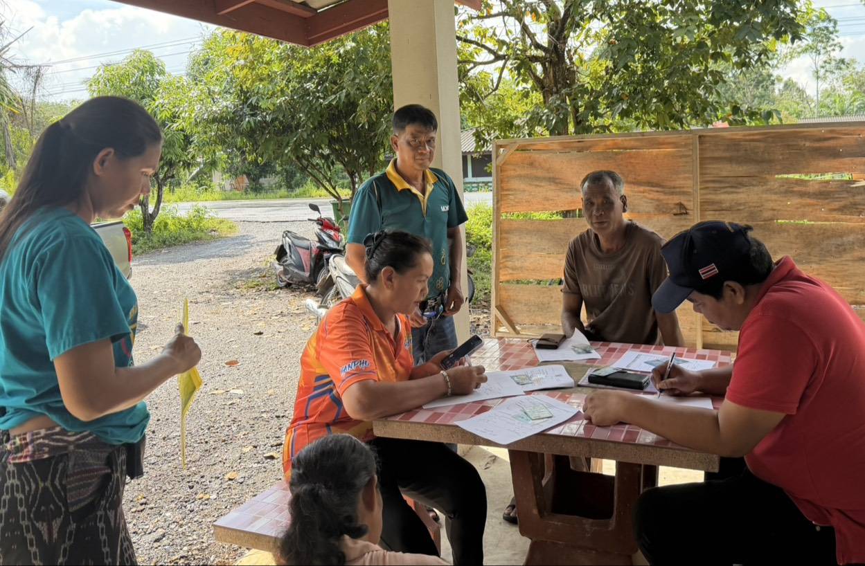 ประมงอำเภอเขาชัยสน พร้อมด้วย ประมงอำเภอควนขนุน     ประมงอำเภอบางแก้ว และ ประมงอำเภอตะโหมด  รับขึ้นทะเบียนผู้ทำการประมง พื้นที่หมู่ที่ 12 ตำบลหานโพธิ์  อำเภอเขาชัยสน