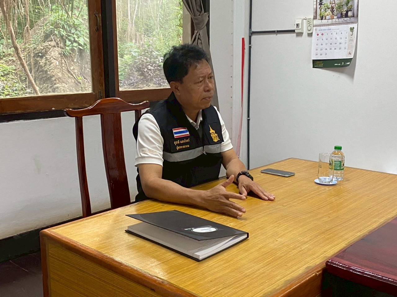 การให้การต้อนรับนายสุชาติ แสงจันทร์ ผู้ตรวจราชการกรมประมง ในการเข้าตรวจเยี่ยมศูนย์ ฯ และติดตามความก้าวหน้าการก่อสร้างโรงเพาะและอนุบาลกุ้งก้ามกราม..คลิก