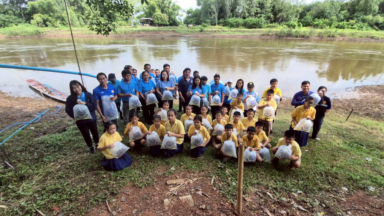 ร่วมกับชุมชนบ้านชุมช้าง จัดกิจกรรมส่งเสริมและบริหารจัดการทรัพยากรประมงในพื้นที่ลุ่มน้ำพรมแดน ปีงบประมาณ 2568 การเพาะปลาประจำถิ่นด้วยชุดเพาะฟักเคลื่อนที่เพื่อปล่อยในแม่น้ำโขง..คลิก