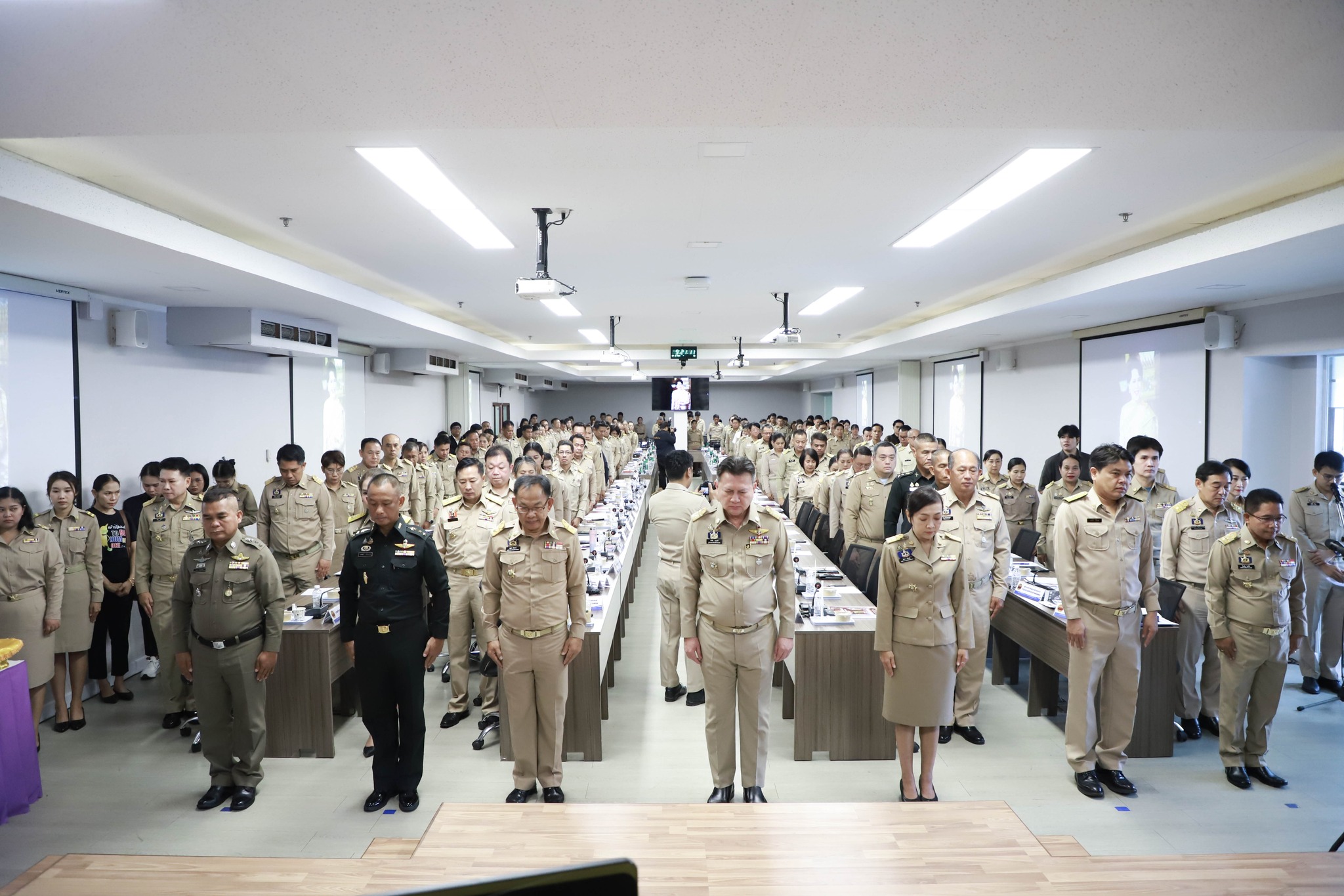 ประชุมคณะกรมการจังหวัดและหัวหน้าส่วนราชการประจำเดือนตุลาคม 2568 