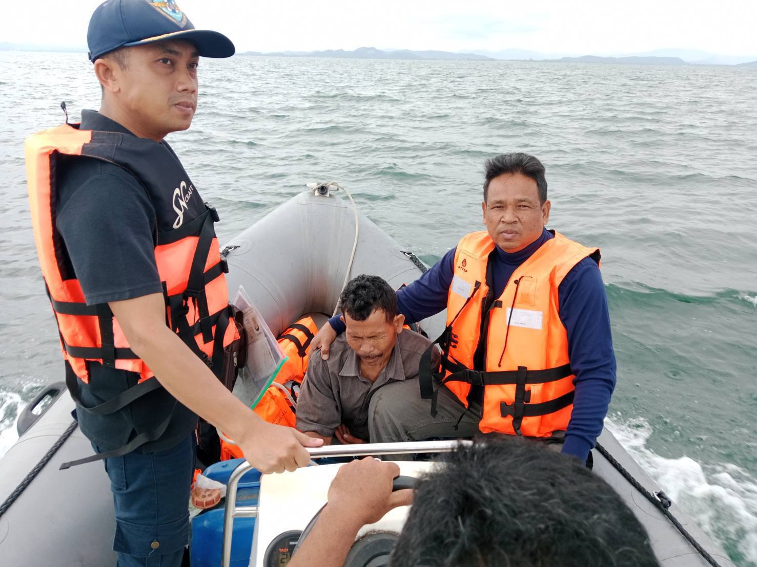 ได้รับแจ้งเหตุว่ามีลูกเรือปวดท้อง..คลิก