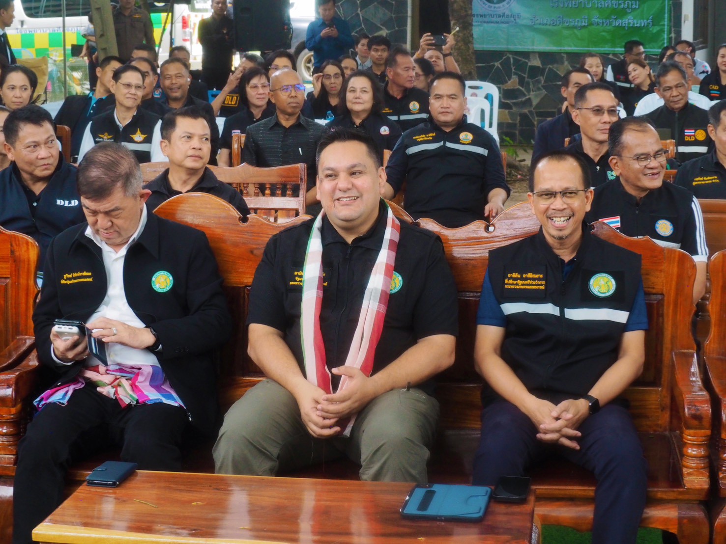 ร่วมให้การต้อนรับรัฐมนตรีช่วยว่าการกระพรวงเกษตรและสหกรณ์ นายอามินทร์ มะยูโซ๊ะ..คลิก