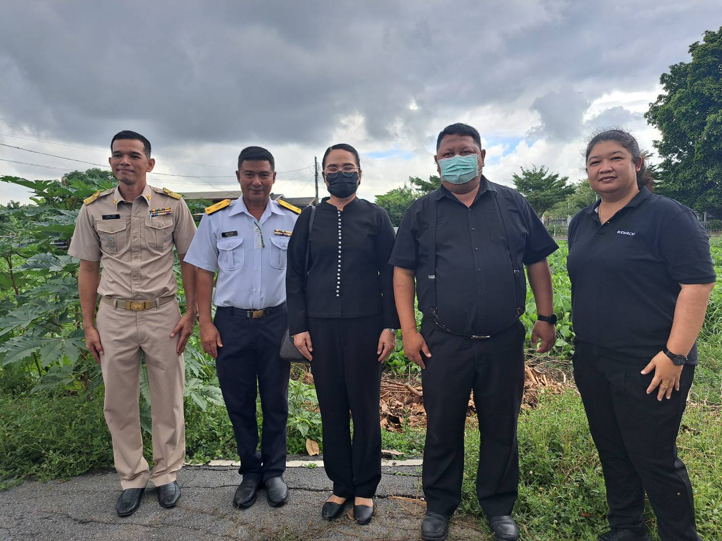 (อ.ไทรน้อย) การประชุมรับฟังบรรยาย วิธีการนำสารชีวภาพ สวพ.๖๒ - RD No.๑..คลิก