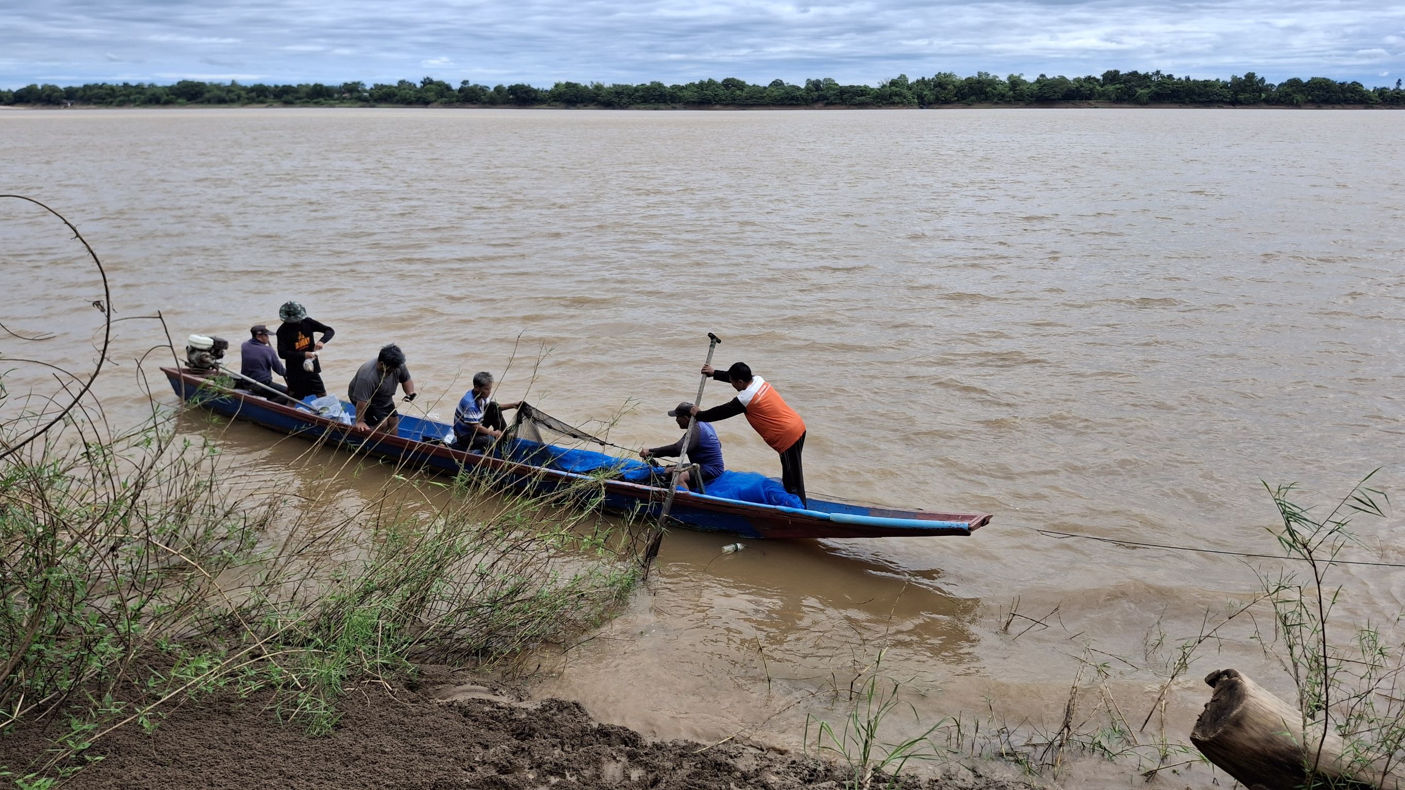 ร่วมเป็นผู้กำกับดูแล ในการทำการประมงเพื่อประโยชน์ทางวิชาการ 