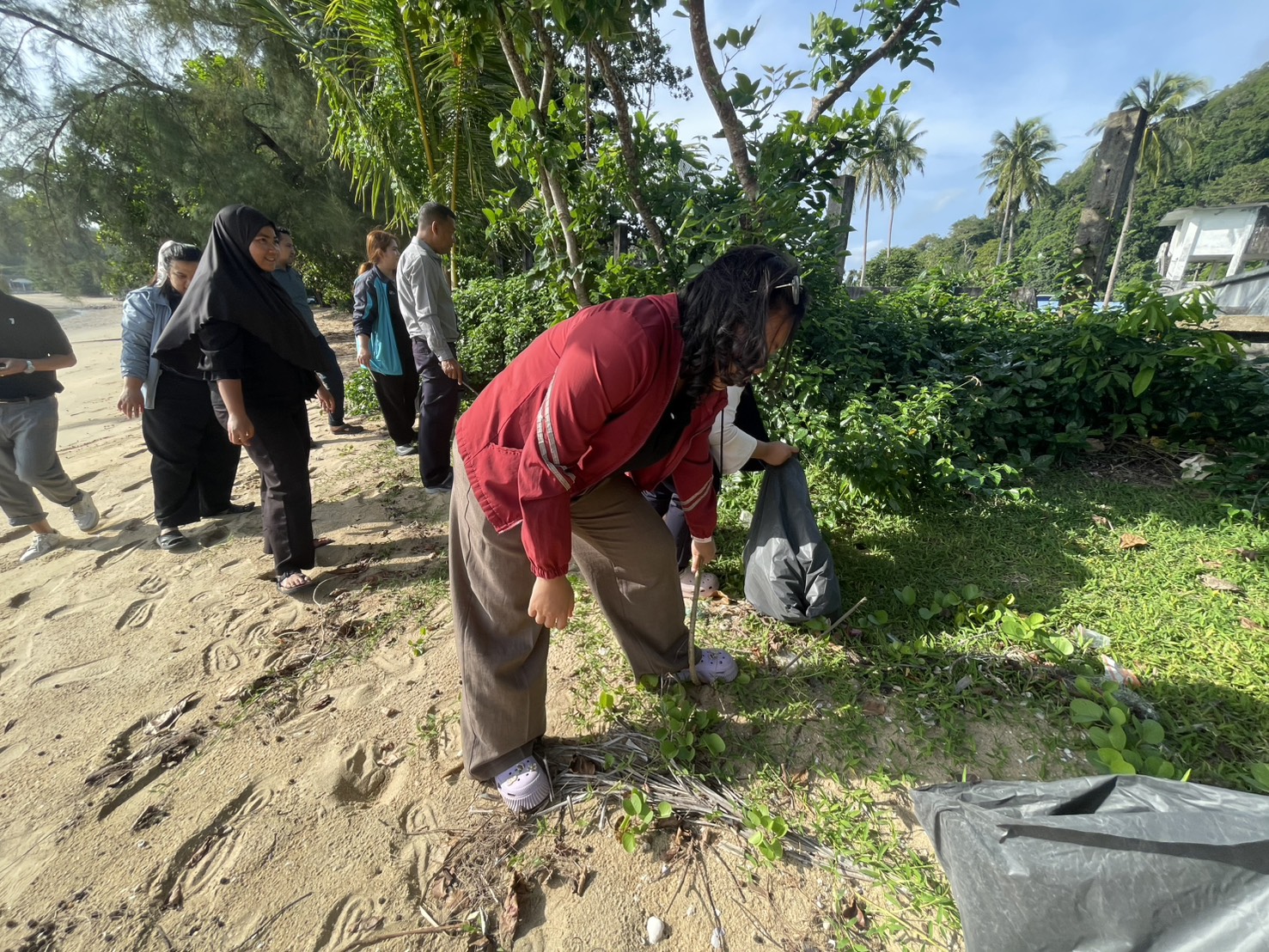 จัดกิจกรรมจิตอาสาบำเพ็ญสาธารณประโยชน์และสาธารณกุศลถวายพระราชกุศล เนื่องในนวมินทรมหาราช 13 ตุลาคม 2568 และวันปิยมหาราช 23 ตุลาคม 2568