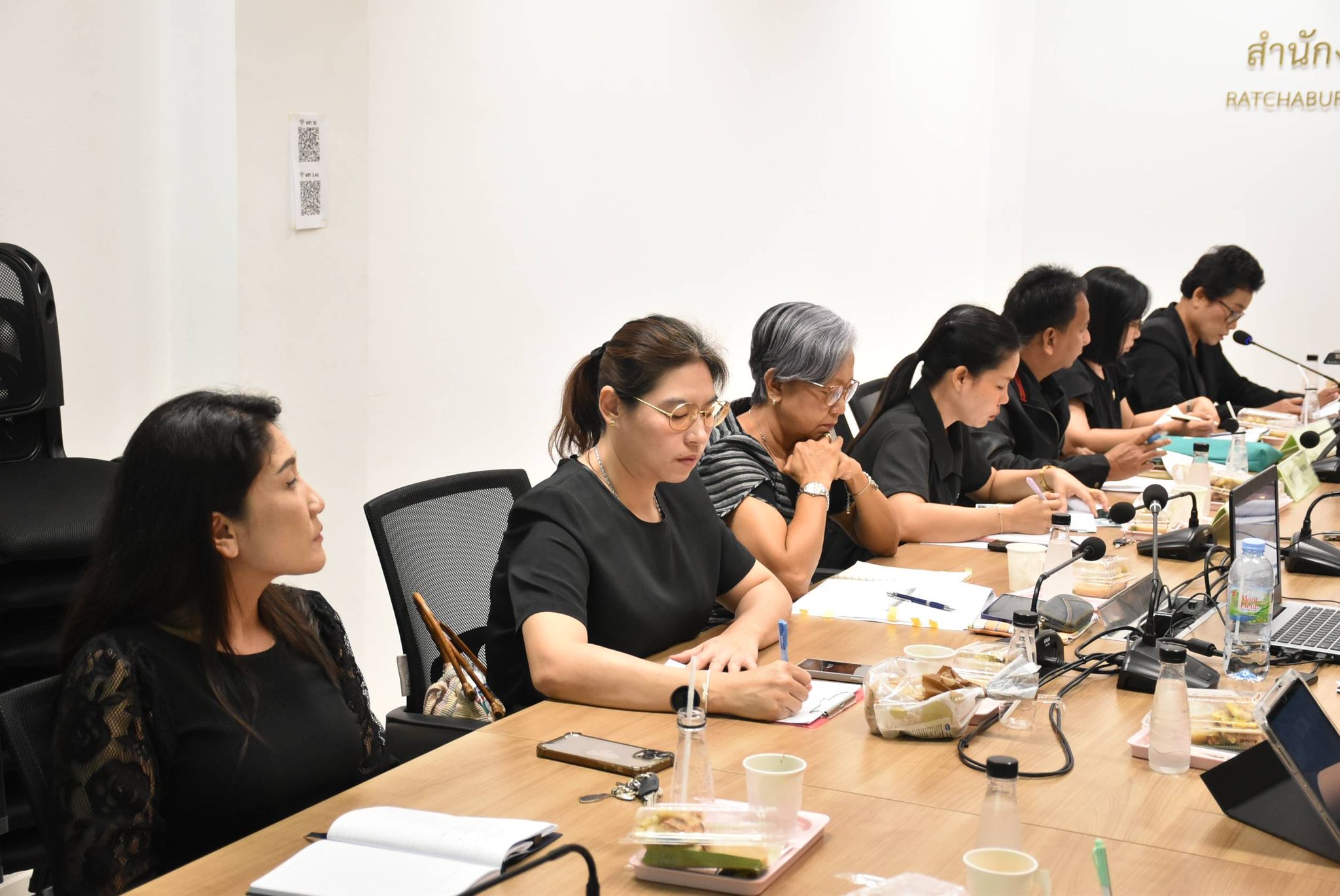 ร่วมประชุมการดำเนินงานโครงการฟาร์มตัวอย่างตามแนวพระราชดำริ บ้านบ่อหวี จังหวัดราชบุรี ประจำปีงบประมาณ พ.ศ. 2569 ครั้งที่ 1/2568