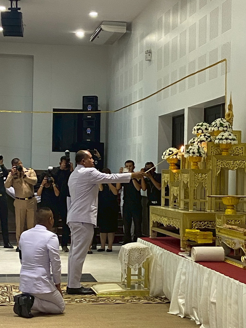 ร่วมพิธีบำเพ็ญกุศล ในวาระครบ 15 วัน (ปัณรสมวาร) แห่งการสวรรคต เพื่อถวายเป็นพระราชกุศลแด่สมเด็จพระนางเจ้าสิริกิติ์ พระบรมราชีนีนาถ พระบรมราชชนนีพันปีหลวง