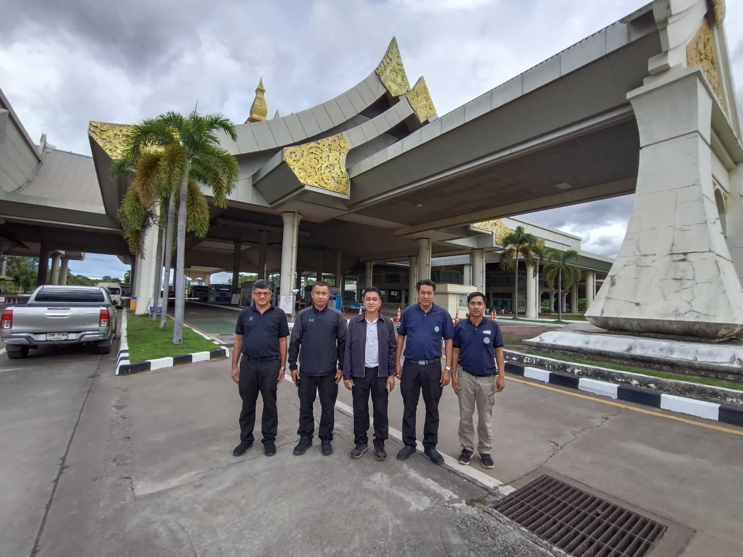 ข่าวกิจกรรม วันที่ 7 พฤศจิกายน 2568 ผู้อำนวยการกองตรวจสอบเรือประมง สินค้าสัตว์น้ำและปัจจัยการผลิต (นายซุลกีฟลี ลติฟีปุตรา) พร้อมด้วย คณะ เข้าตรวจเยี่ยม ด่านตรวจประมงนครพนม..คลิก