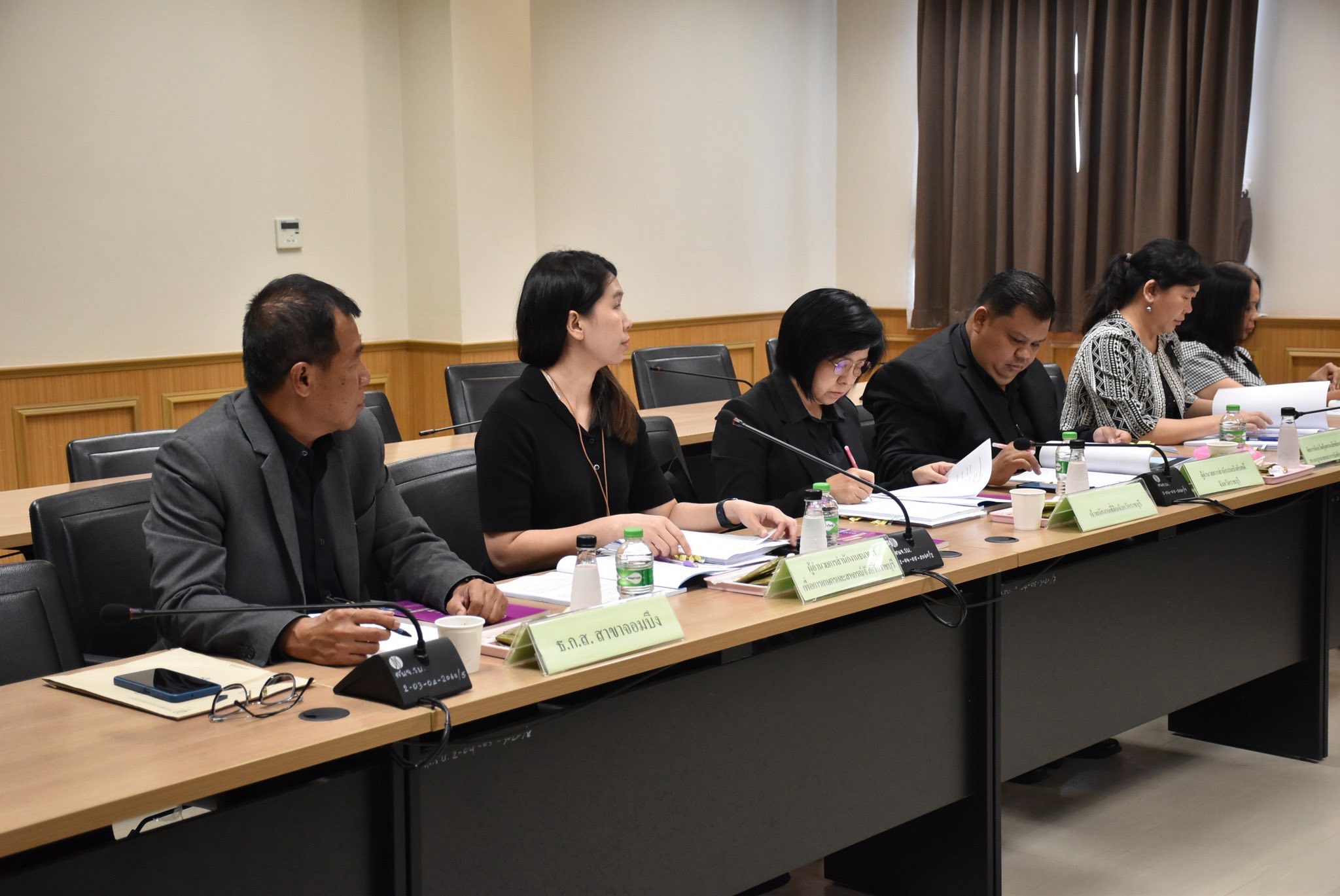 เข้าร่วมประชุมคณะอนุกรรมการบริหารกองทุนหมุนเวียนเพื่อการกู้ยืมแก่เกษตรกรและผู้ยากจน (อบก.) ส่วนจังหวัด จังหวัดราชบุรี ครั้งที่ 3/2568..คลิก