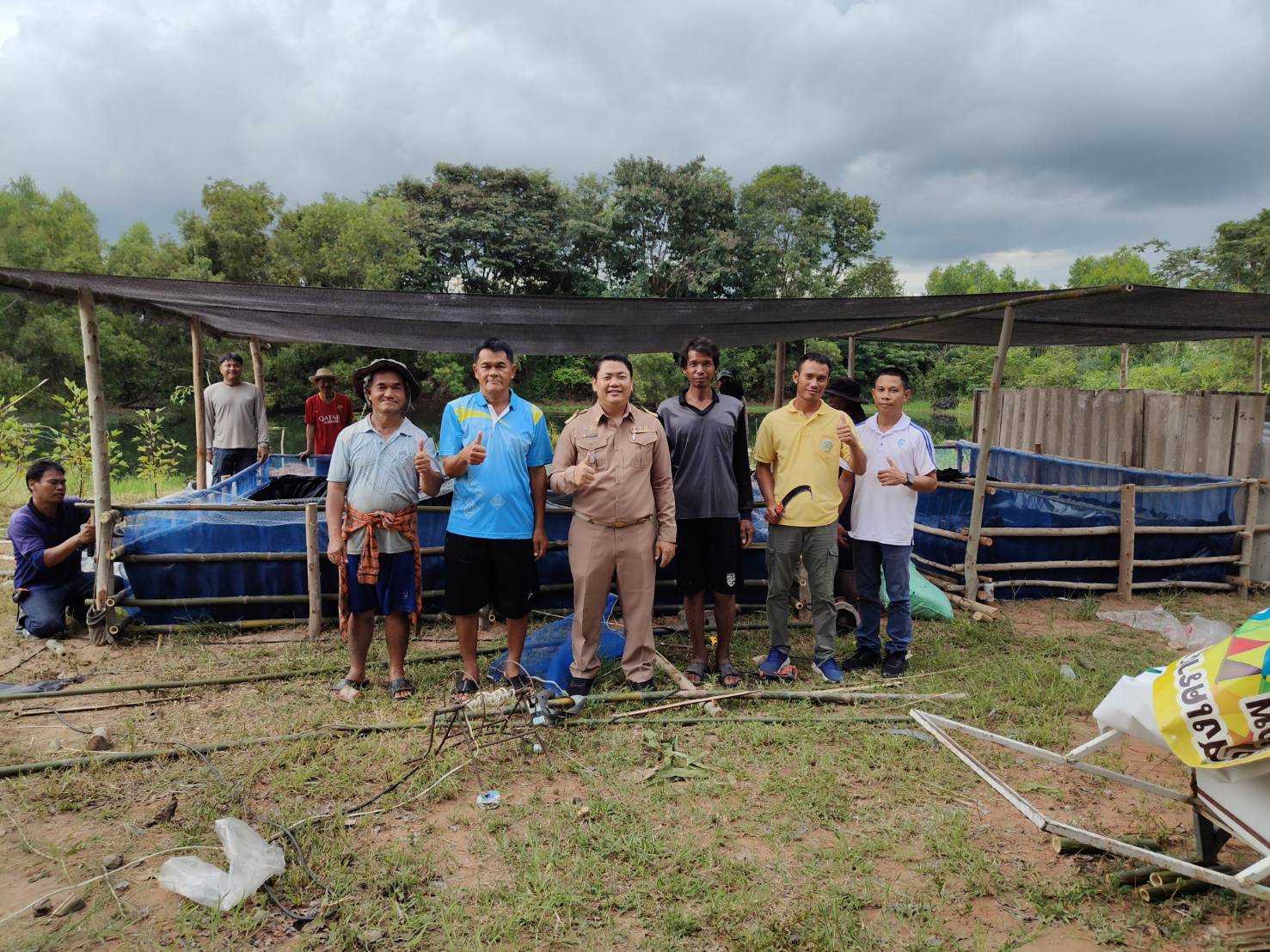 โครงการประมงโรงเรียน เพื่อสร้างอาหารกลางวันและองค์ความรู้ด้านการเลี้ยงปลา..คลิก