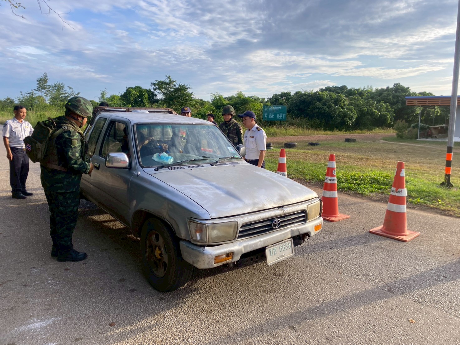  ตรวจบูรณาการ ทางจุดตรวจบ้านทับพริก