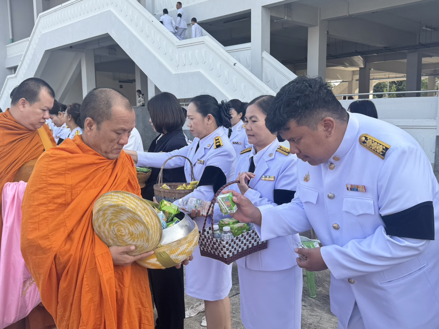 ร่วมกิจกรรมเฉลิมพระเกียรติพระบาทสมเด็จพระมงกุฎเกล้าเจ้าอยู่หัว เนื่องในโอกาสวันคล้ายวันสวรรคตครบ 100 ปี 25 พฤศจิกายน 2568..คลิก