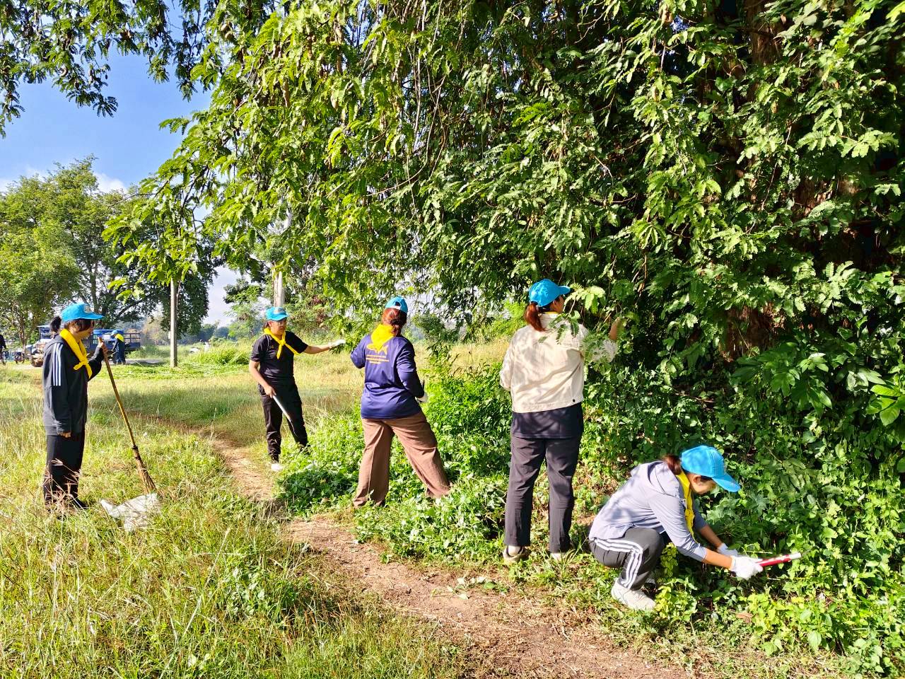 กิจกรรมจิตอาสาบำเพ็ญสาธารณประโยชน์และสาธารณกุศล..คลิก
