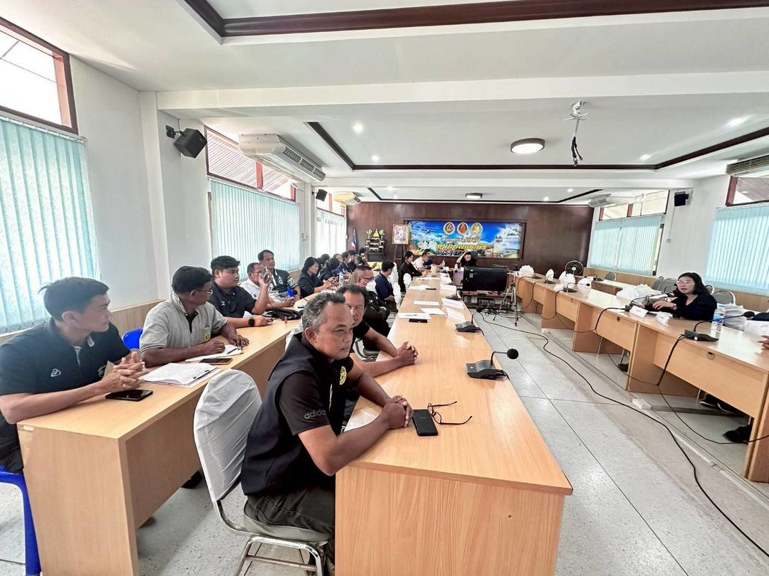ประมงอำเภอพยุหะคีรี ร่วมประชุมคณะกรรมการให้ความช่วยเหลือผู้ประสบภัยพิบัติ อำเภอพยุหะคีรี ครั้งที่ 7/2568
