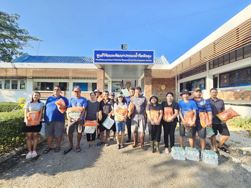 อธิบดีกรมประมง ส่งมอบกำลังใจในสถานการณ์ที่ประสบอุทกภัย..คลิก