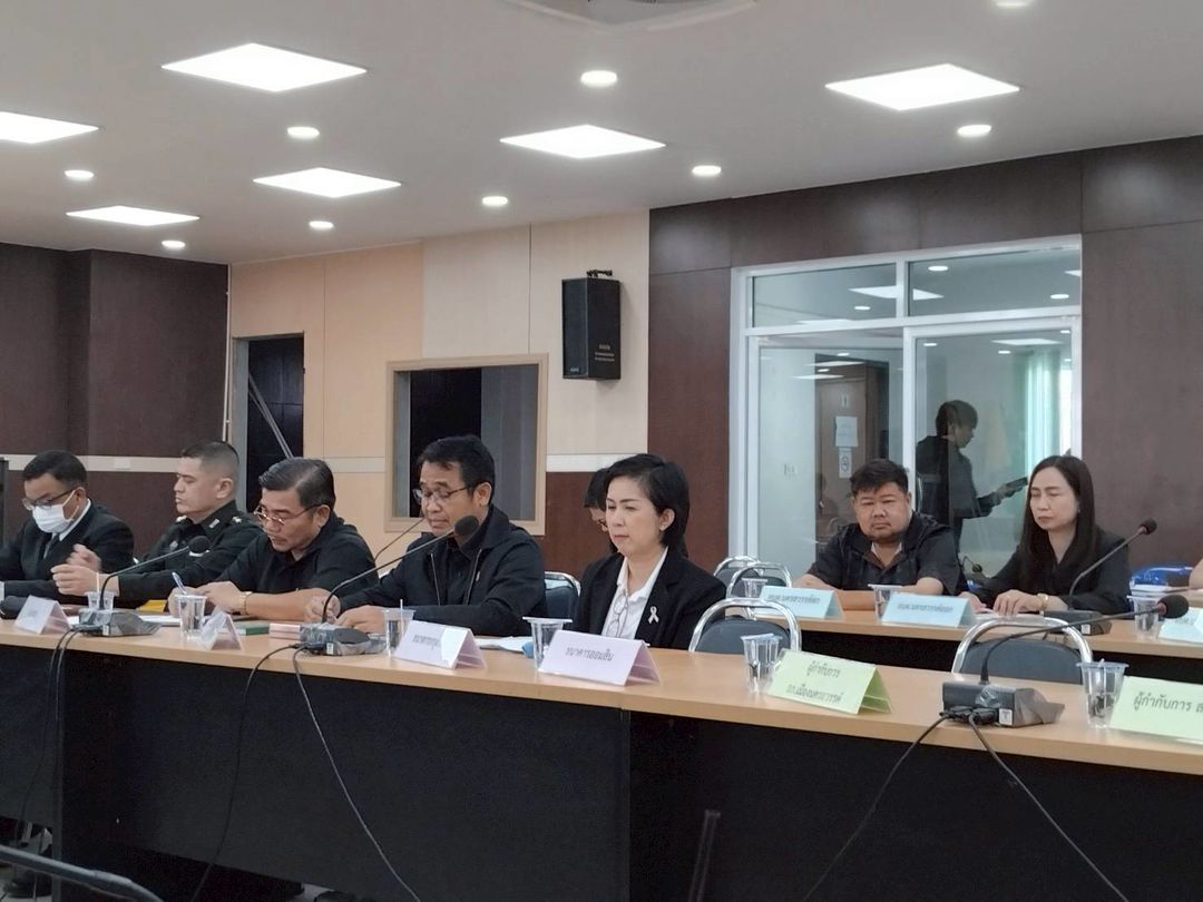 ประมงอำเภอเมืองนครสวรรค์ ร่วมประชุมหัวหน้าส่วนราชการ อำเภอเมืองนครสวรรค์ ครั้งที่ 12/2568..คลิก