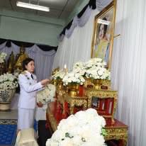 เข้าร่วมพิธีทางศาสนาเพื่ออุทิศถวายเป็นพระราชกุศลสมเด็จพระนางเจ้าสิริกิติ์ พระบรมราชินีนาถ พระบรมราชชนนีพันปีหลวง