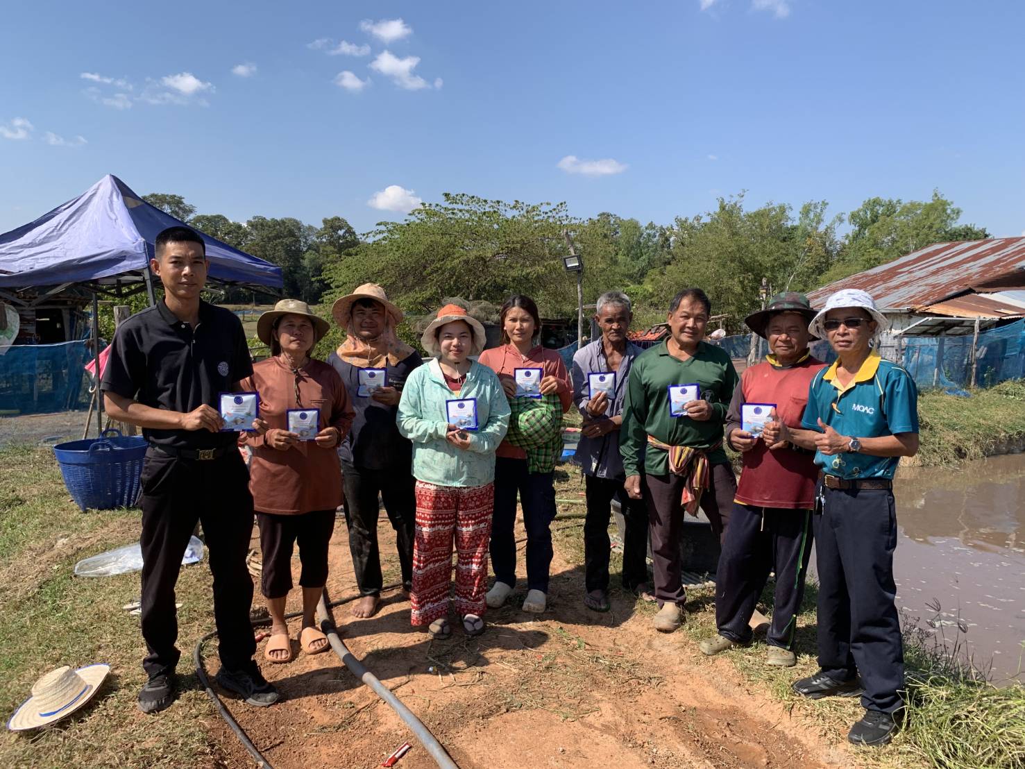 การจับผลผลิตปลาดุกออกสู่ตลาดโดยประมาณการผลผลิตไว้ที่ 20 ตัน ประกันราคาที่ 41 บาท