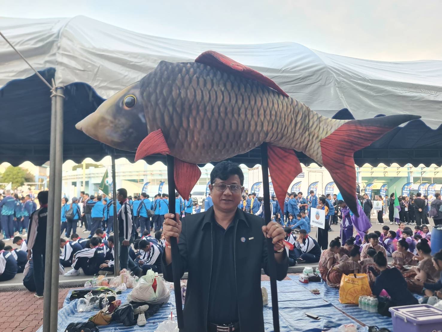 ร่วมพิธีเปิดการแข่งขันกีฬานักเรียนองค์กรปกครองส่วนท้องถิ่นแห่งประเทศไทย ครั้งที่ 40..คลิก