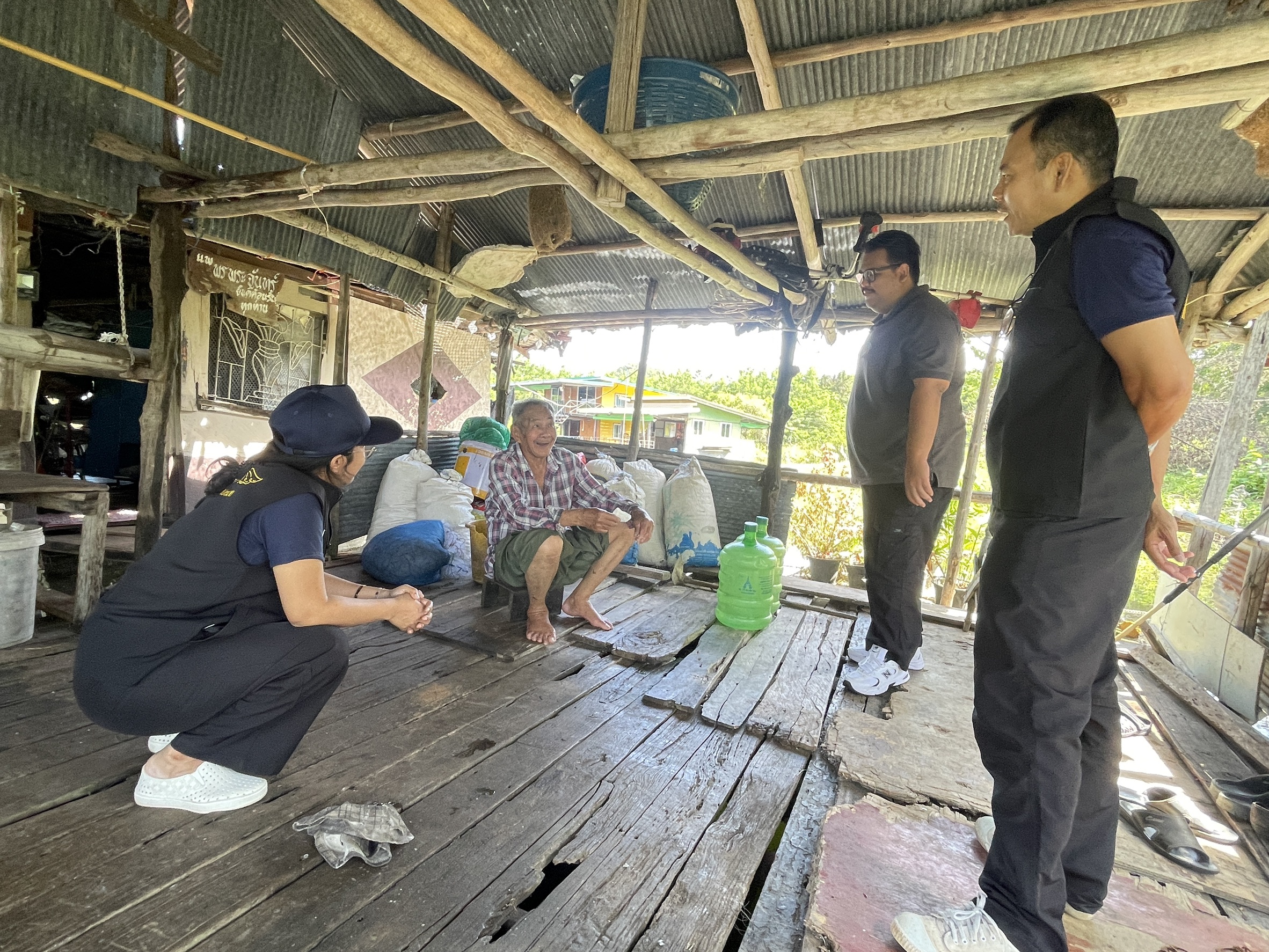 วันที่ 11 พฤศจิกายน 2568 ดำเนินกิจกรรมจิตอาสาพัฒนาชุมชนประมง (1 ศูนย์ 1 หน่วย 1 ชุมชนประมงต้นแบบ)