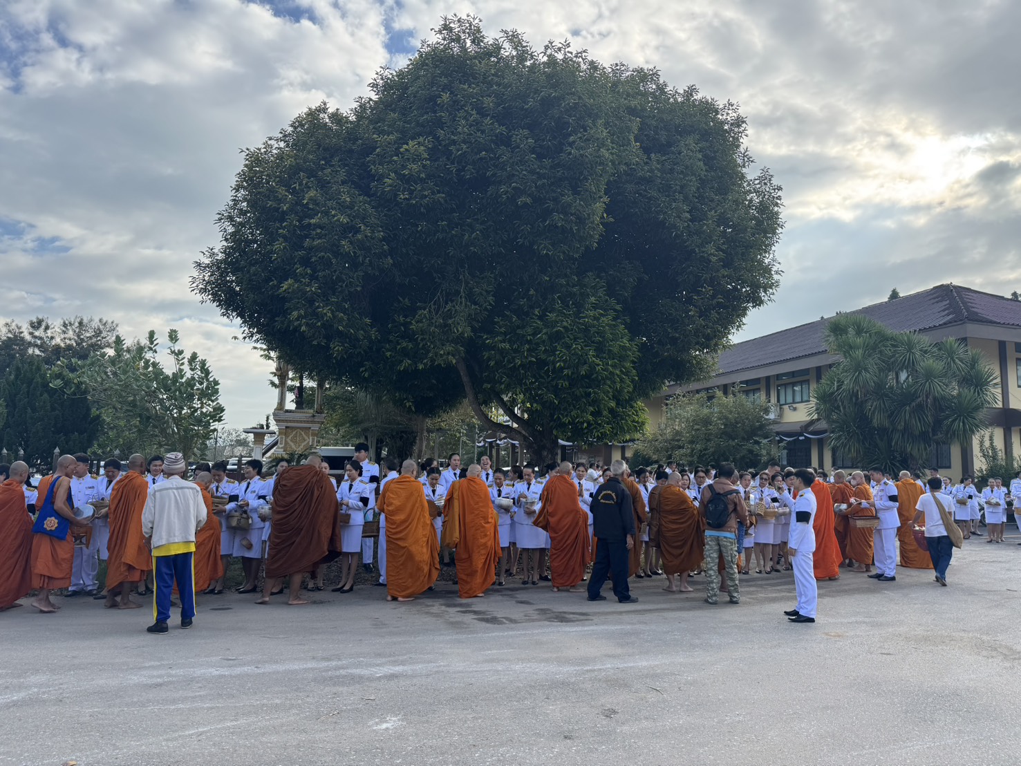 วันพ่อแห่งชาติ..คลิก