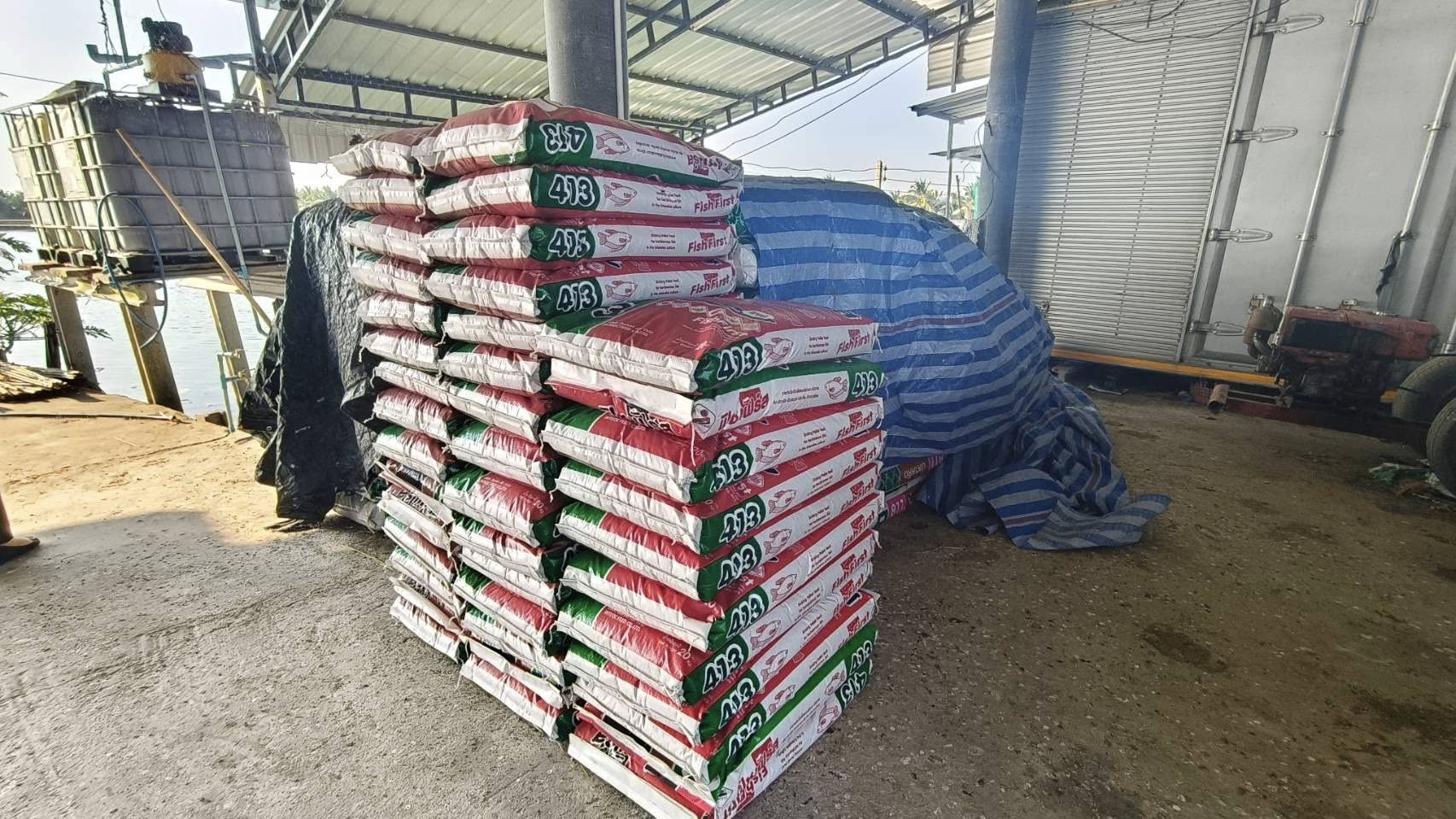 ลงพื้นที่ติดตามหาสาเหตุที่ทำให้เกิดการตายของปลาสลิดในพื้นที่อำเภอบางแพ จังหวัดราชบุรี..คลิก