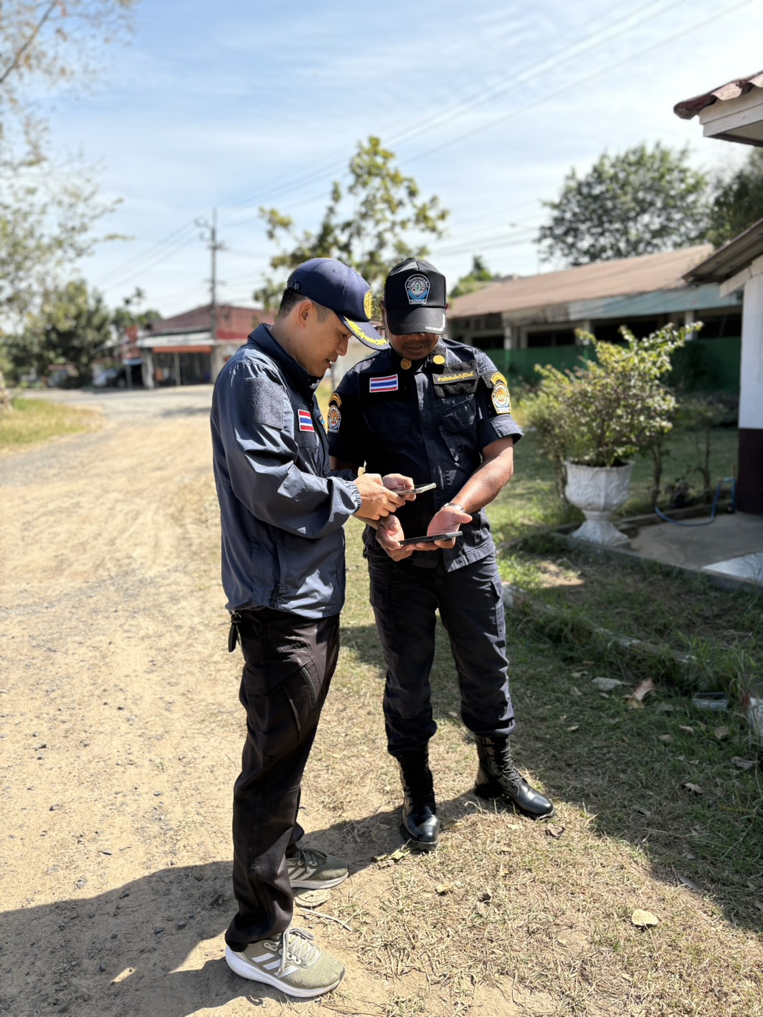 ตรวจเฝ้าระวังป้องกันการค้าสินค้าเกษตรและสินค้าผิดกฎหมาย