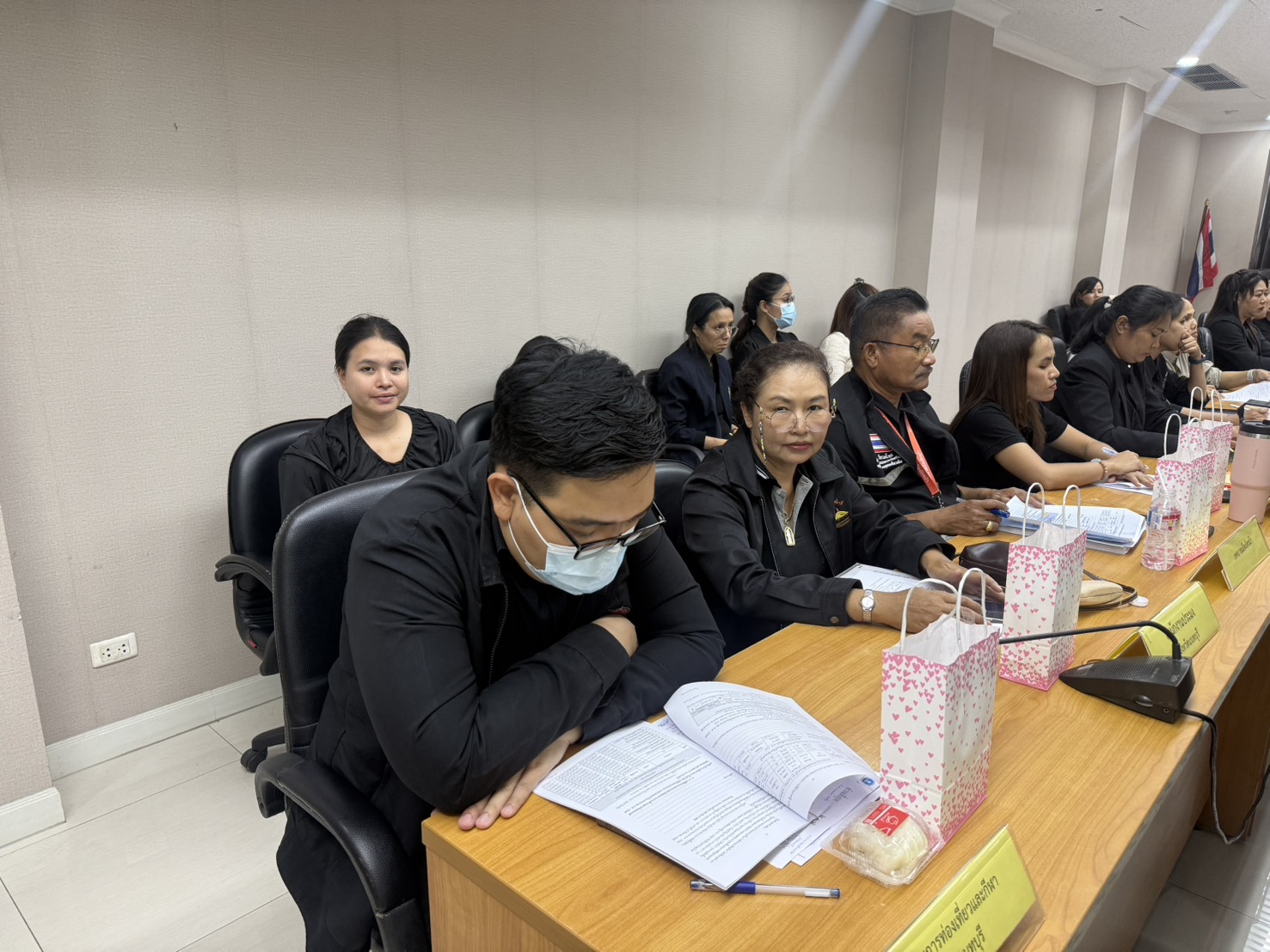 การประชุมถอดบทเรียน แนวทางแก้ไขปัญหาการบริหารงบประมาณ..คลิก