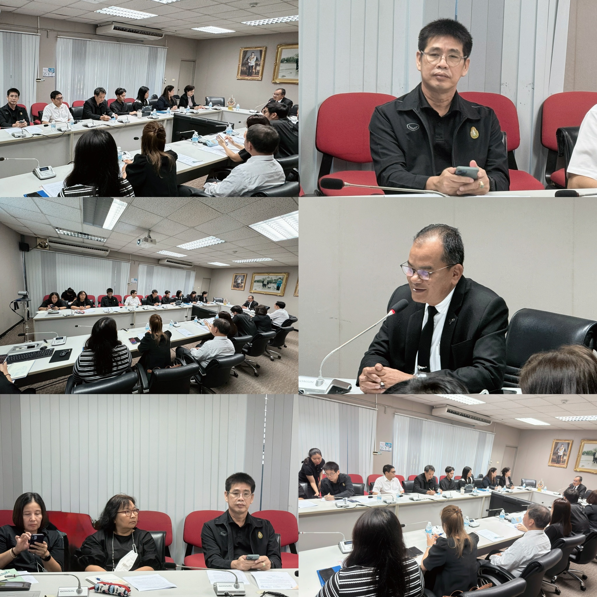 ในวันที่ 23 ธันวาคม 2568 เวลา 9.00 น. นายกำพล ลอยชื่น ผู้อำนวยการกองวิจัยและพัฒนาประมงทะเล ได้เข้าประชุมหารือความร่วมมือการดำเนินโครงการระหว่างกรมประมง และจุฬาลงกรณ์มหาวิทยาลัย โดยมีนายมานพ หนูสอน รองอธิบดีกรมประมง เป็นประธาน ณ ห้องประชุมปากเปี่ยน ชั้น 5 อาคารจุฬาภรณ์ กรมประมง..คลิก