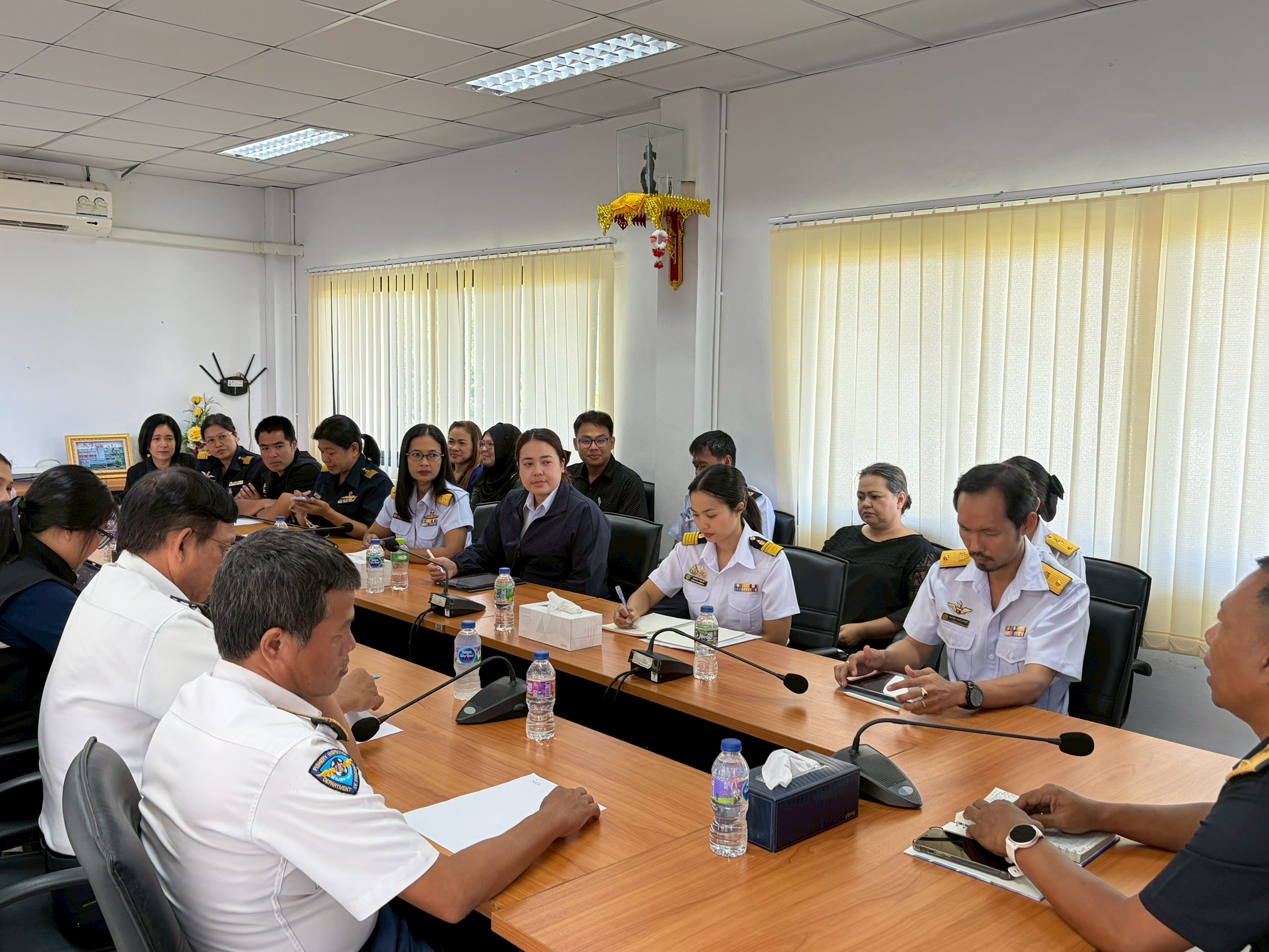 ตอนรับ ผอ.ธีระชัย ทิพย์ดวง